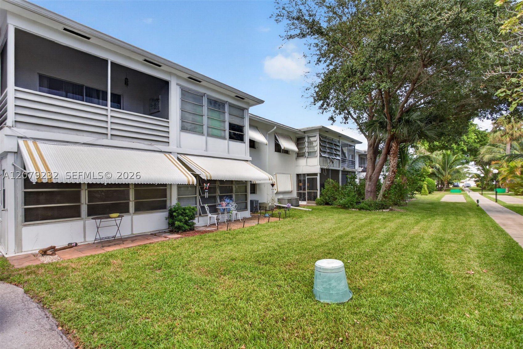 2551 W Golf Blvd 101 Property Photo 4