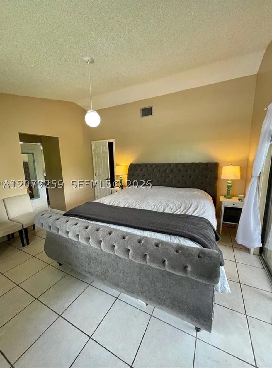 4825 Sw 149th Ct 18b Property Photo 13