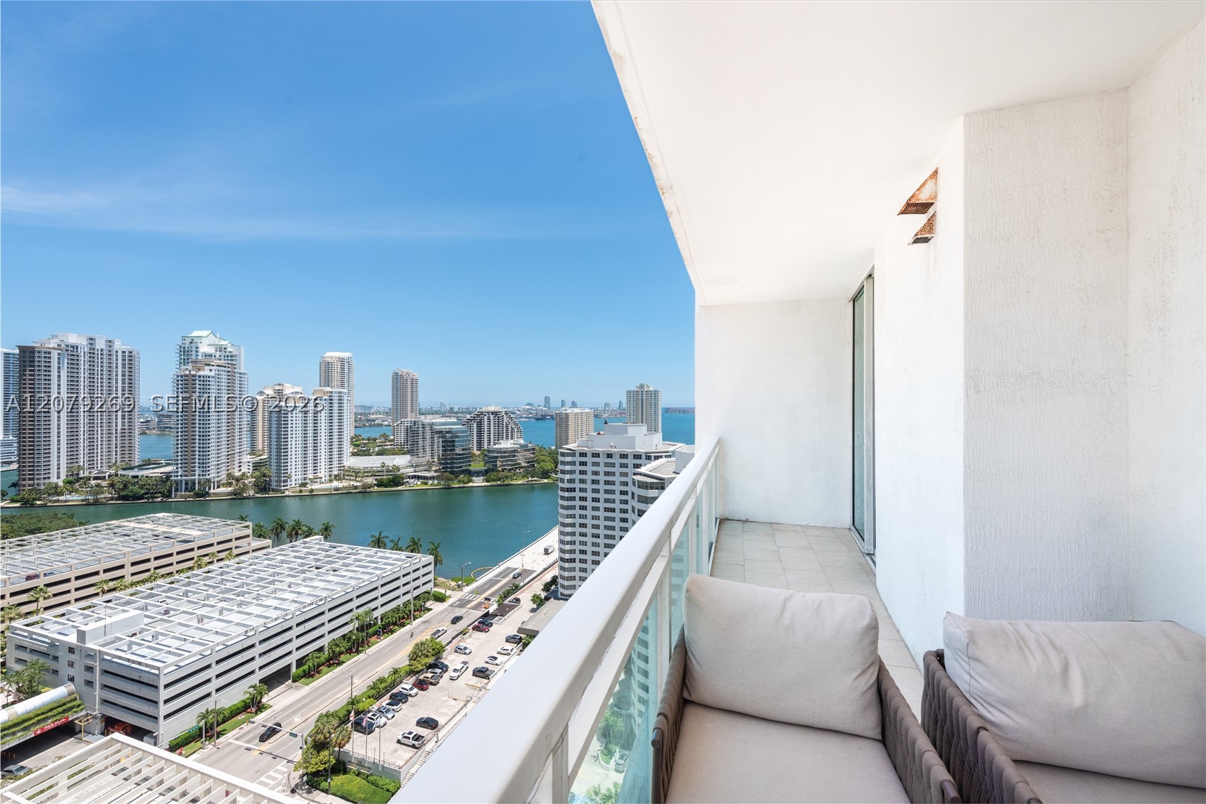 950 Brickell Bay Dr 2304 Property Photo 6