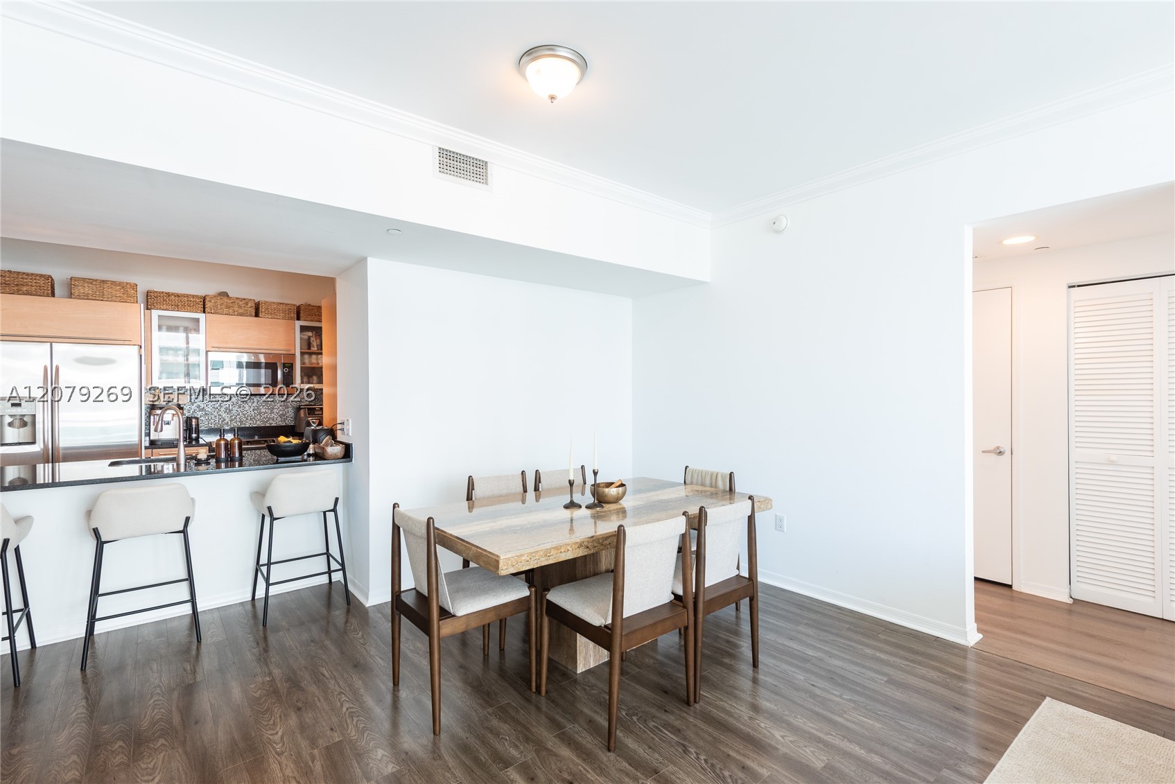 950 Brickell Bay Dr 2304 Property Photo 8