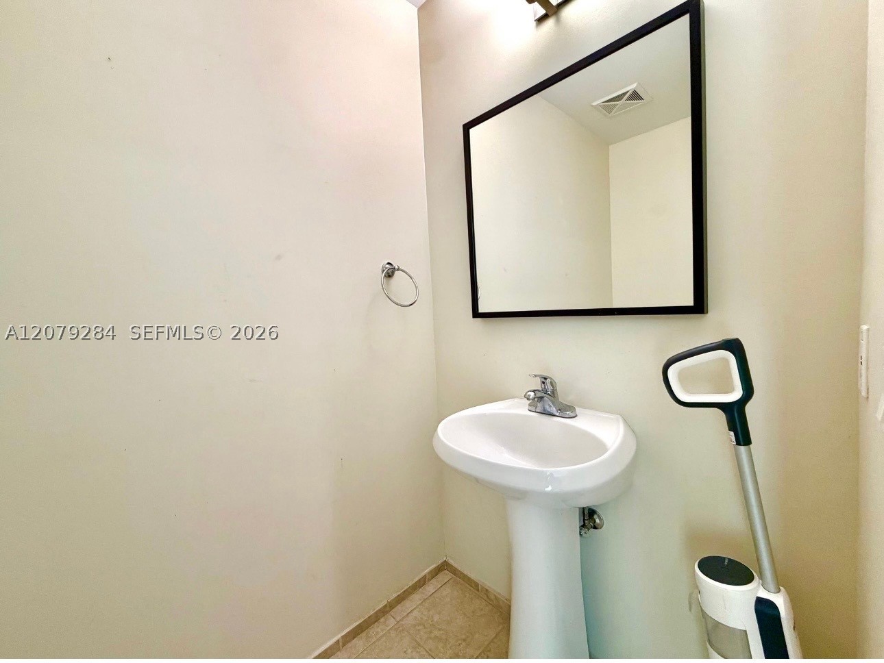 60 Sw 13th St 1808 Property Photo 12