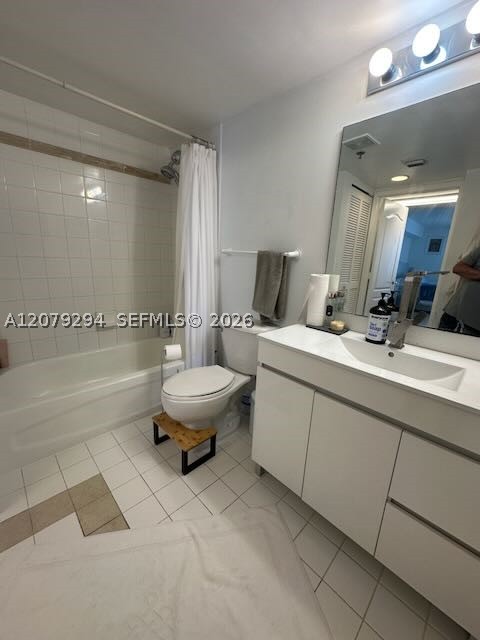 1200 Brickell Bay Dr 2303 Property Photo 18