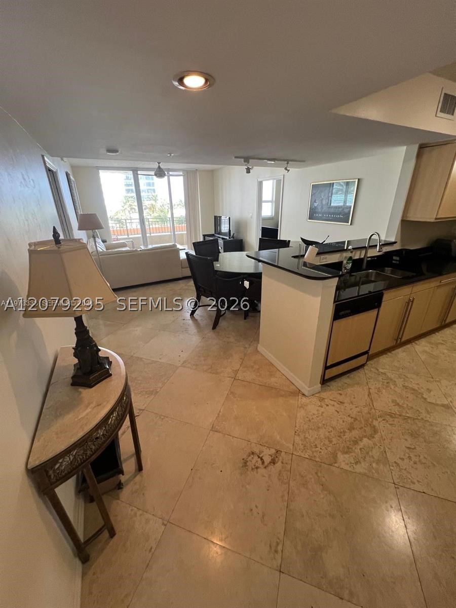 2080 S Ocean Dr 308 Property Photo 8