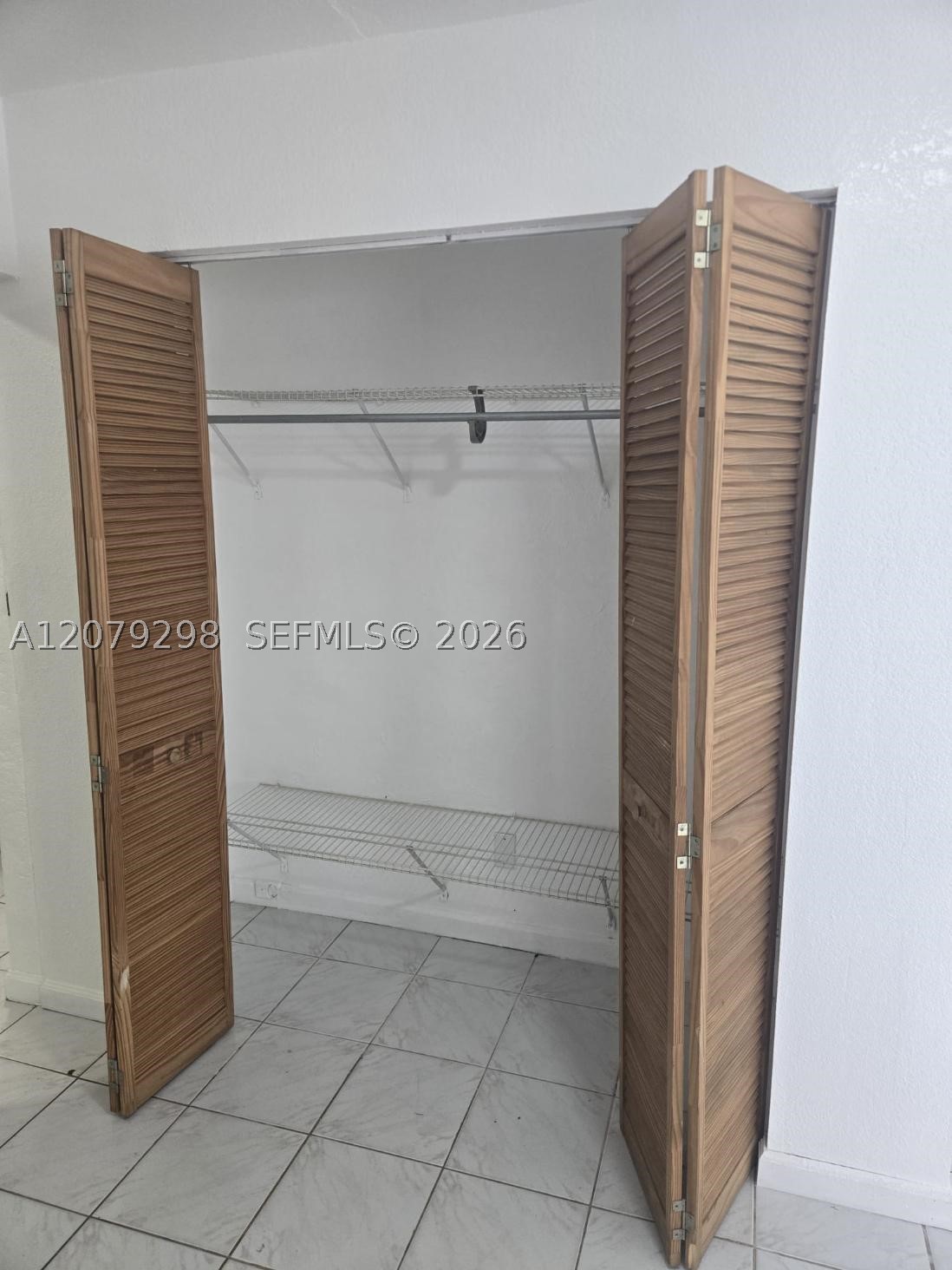 735 Sultan Ave 1 Property Photo 8