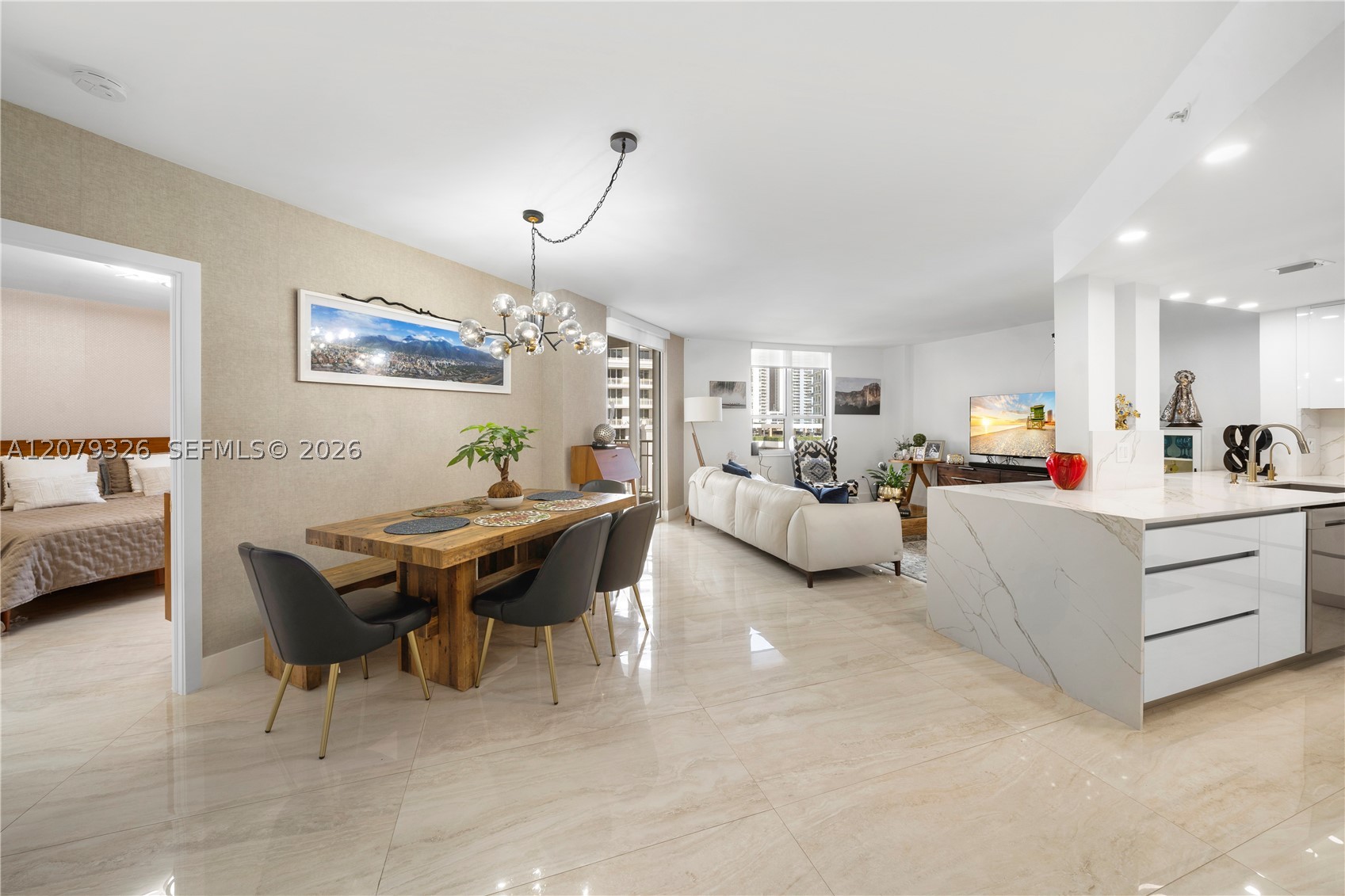 701 Brickell Key Blvd 707 Property Photo 9