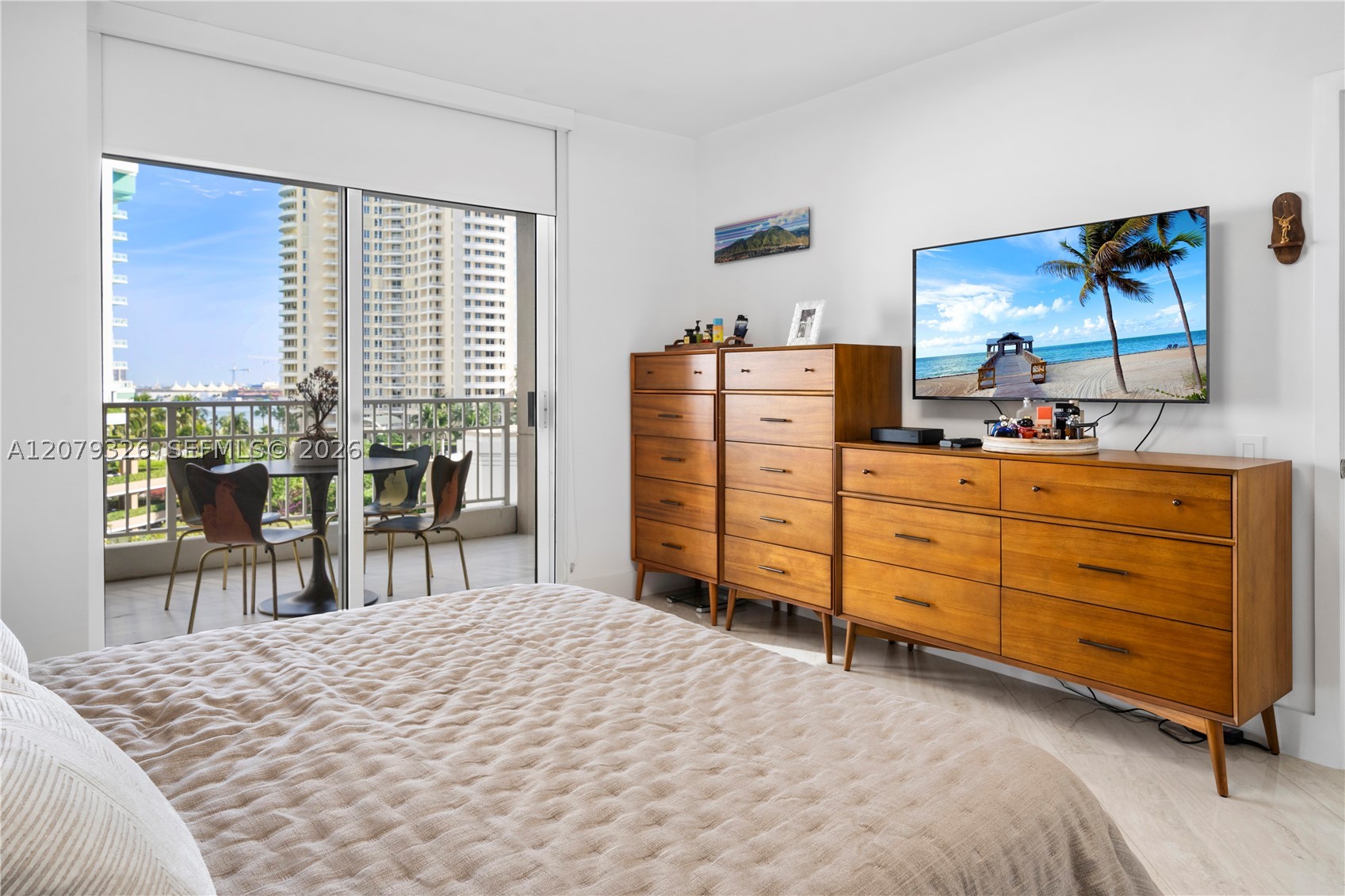 701 Brickell Key Blvd 707 Property Photo 13