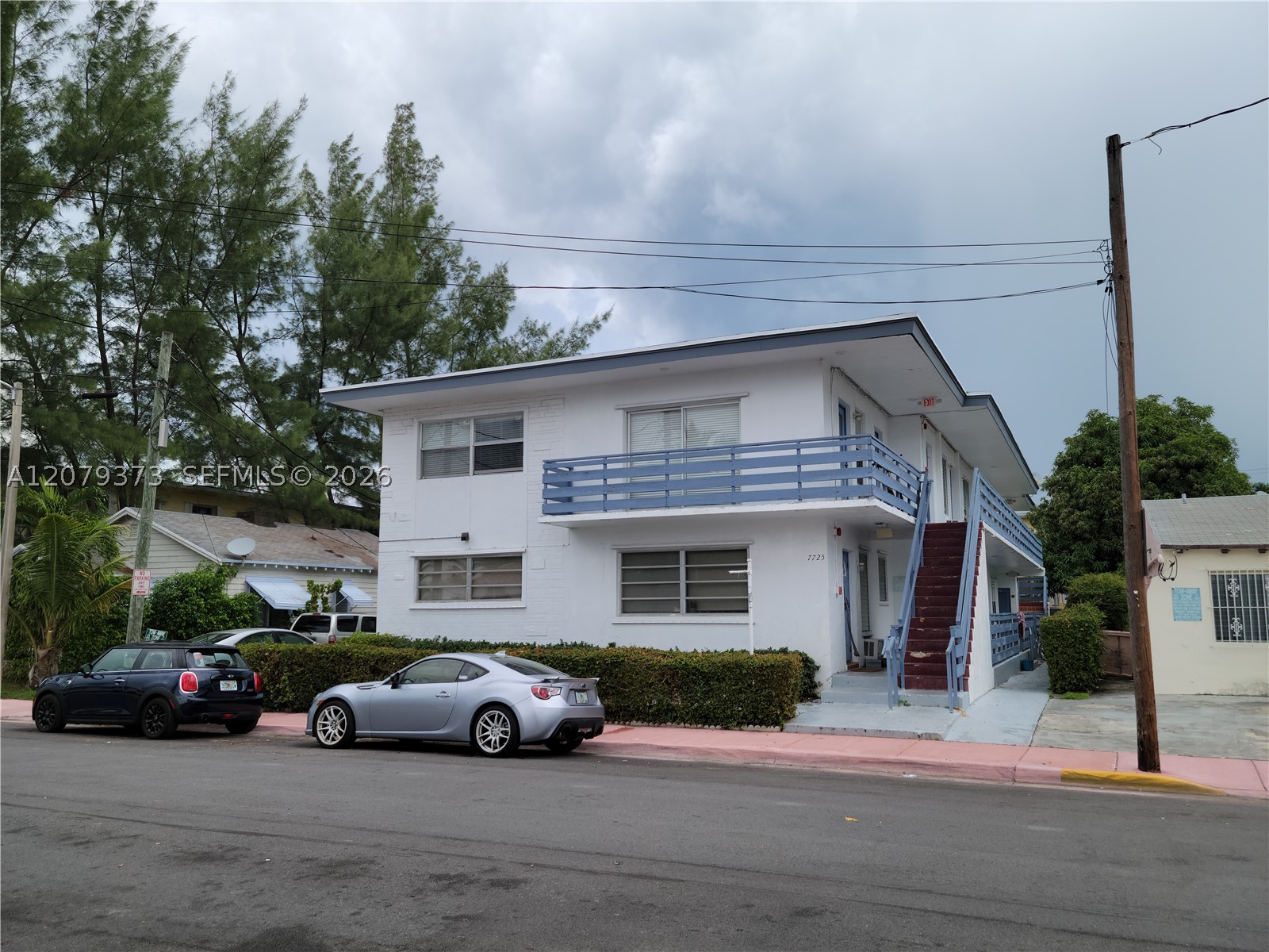 7725 Carlyle Ave 9 Property Photo 1
