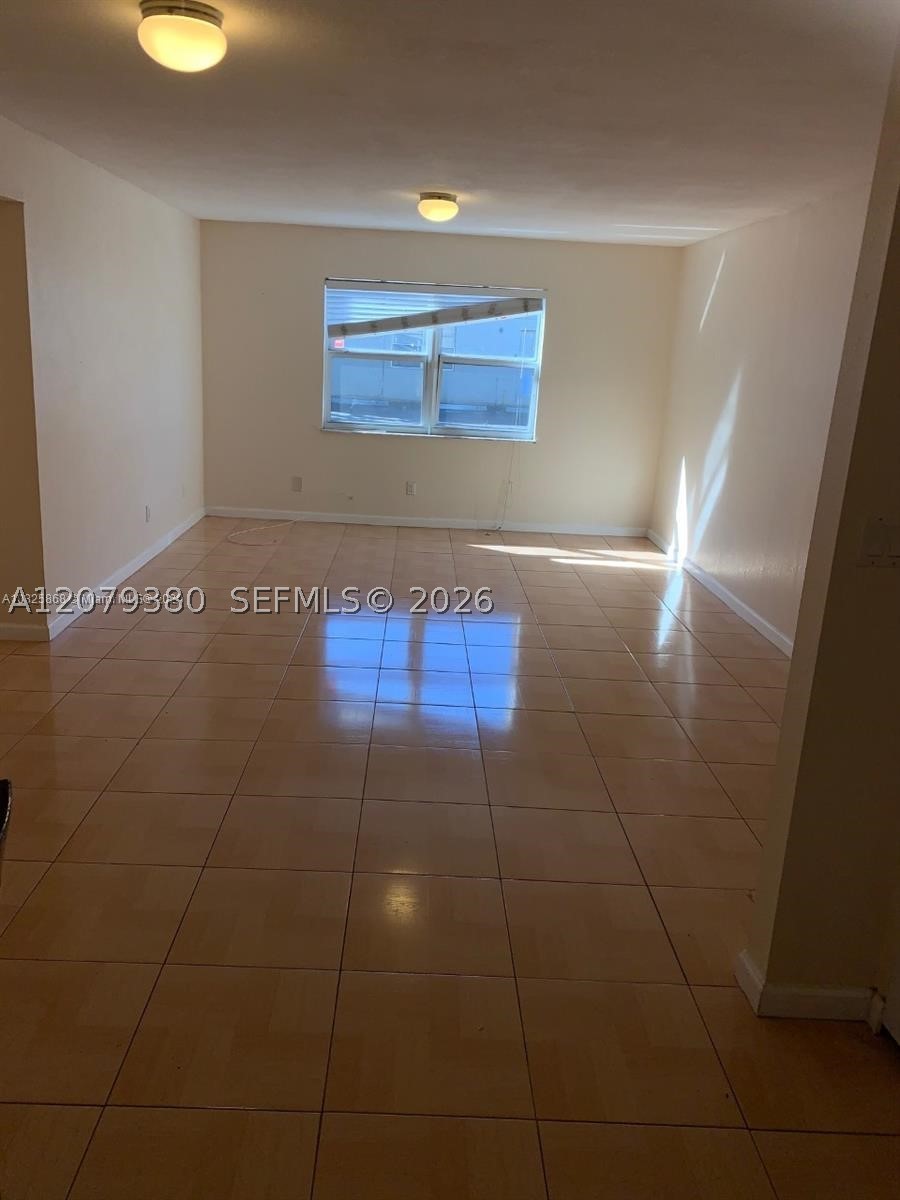 4524 Sw 54th St 502-w Property Photo 11