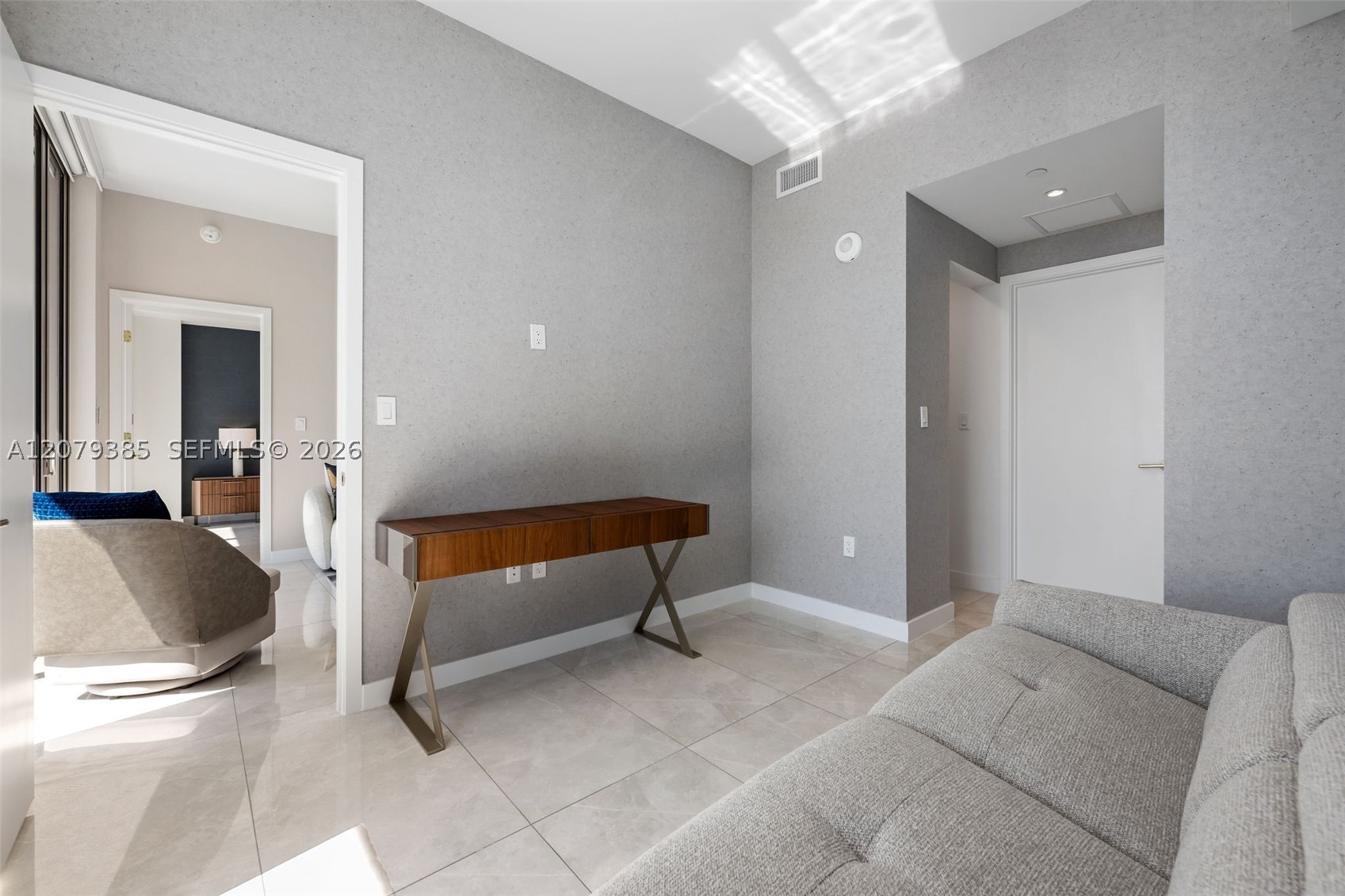 2678 Tigertail Ave 1705 Property Photo 35