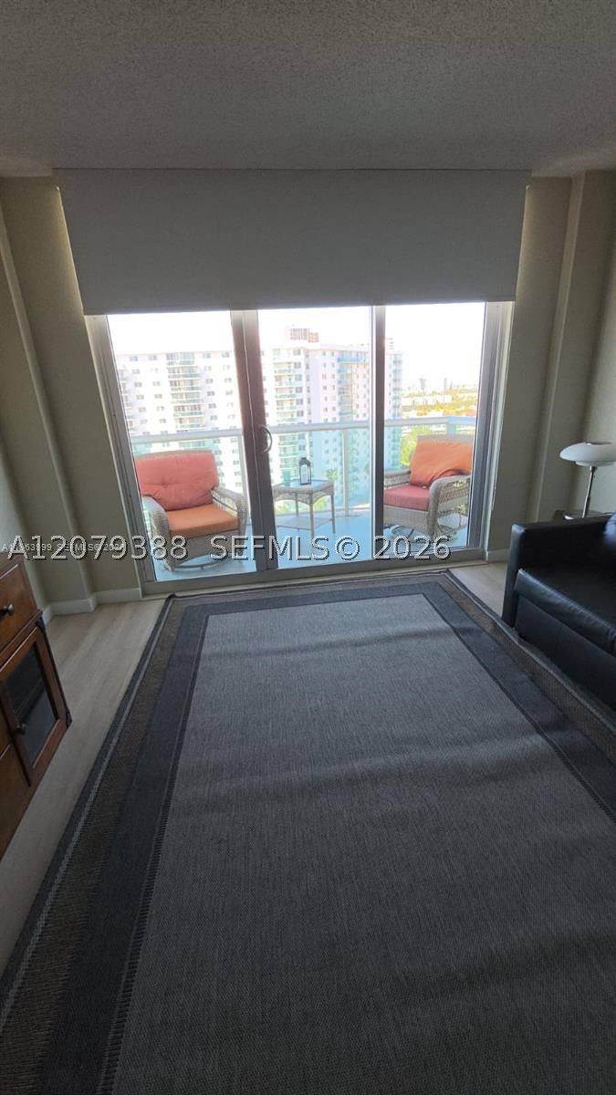 19370 Collins Ave 1414 Property Photo 10