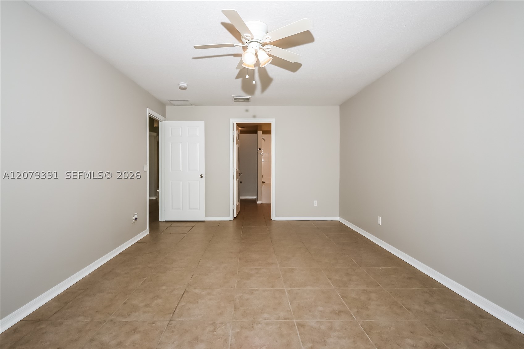 1219 Sw Eleuthera Ave Property Photo 9
