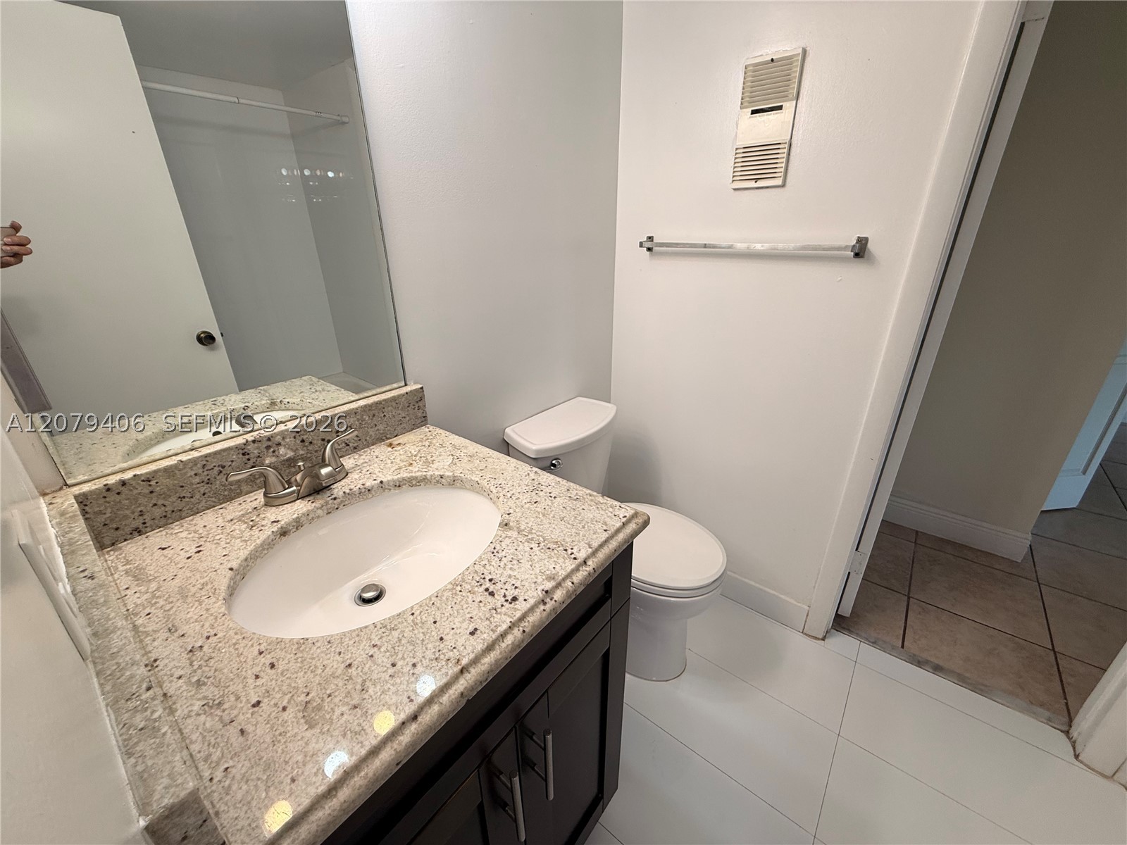 1071 Adams Ave 1071c Property Photo 11