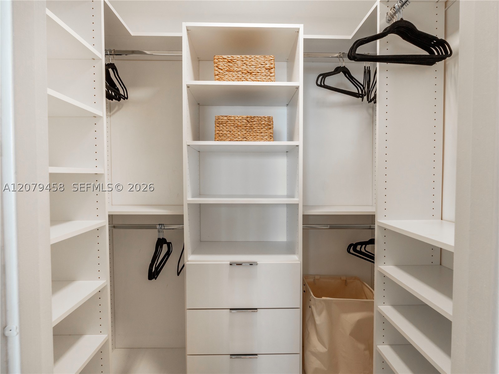 5701 Collins Ave 307 Property Photo 14