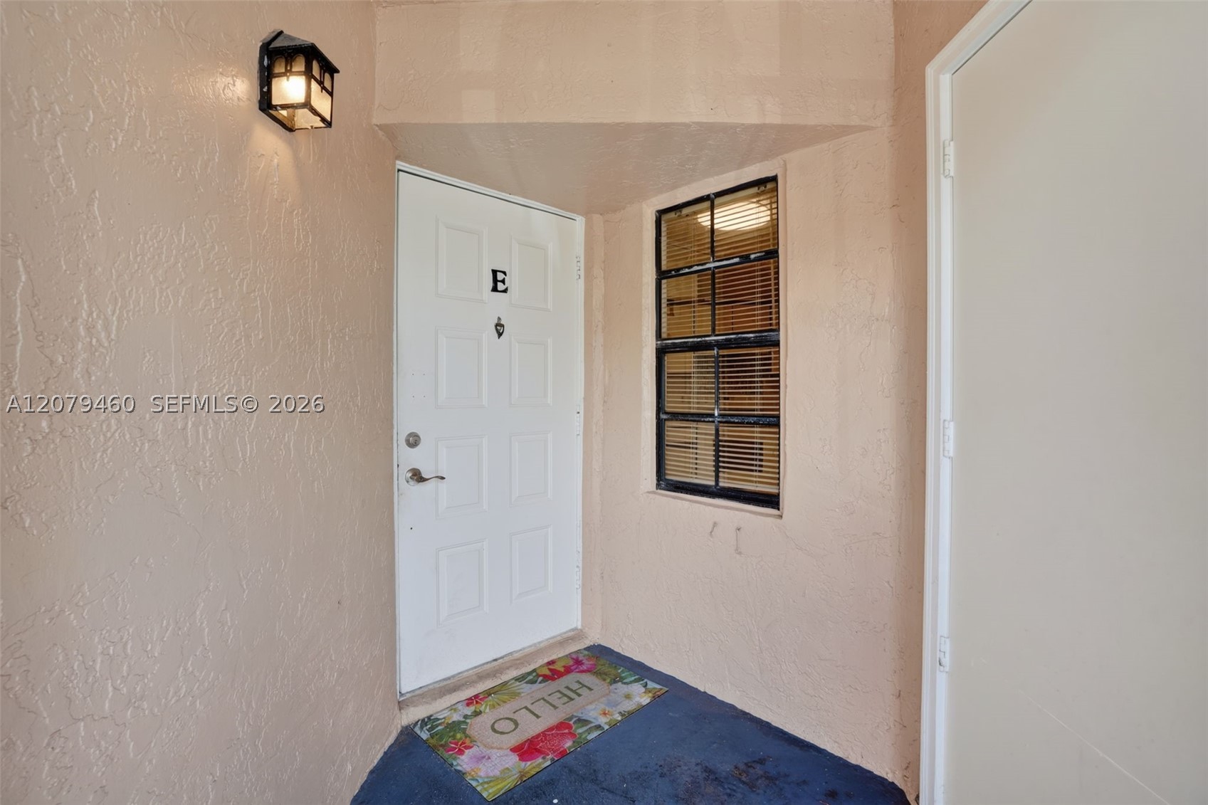 1080 N Franklin Ave 1080e Property Photo 2