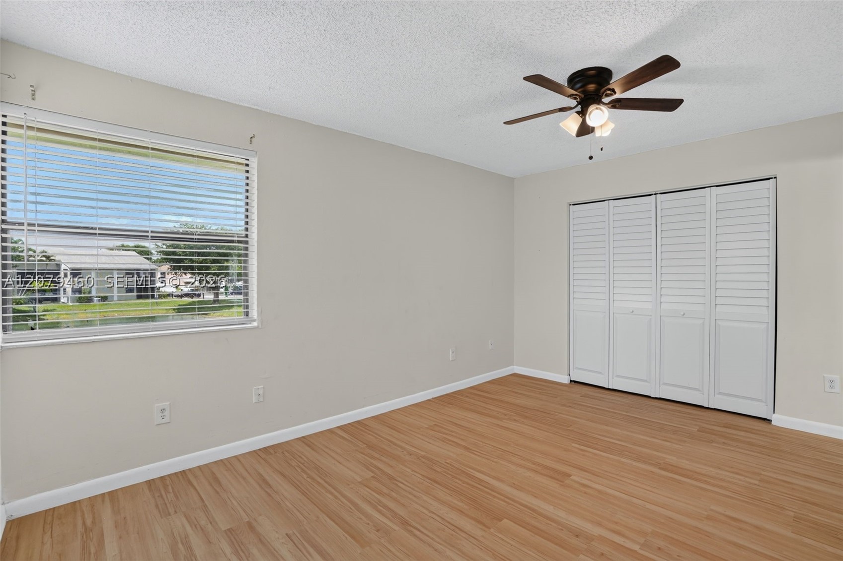 1080 N Franklin Ave 1080e Property Photo 17