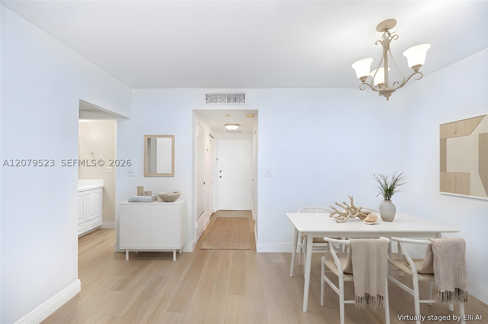 2899 Collins Ave 1505 Property Photo 8