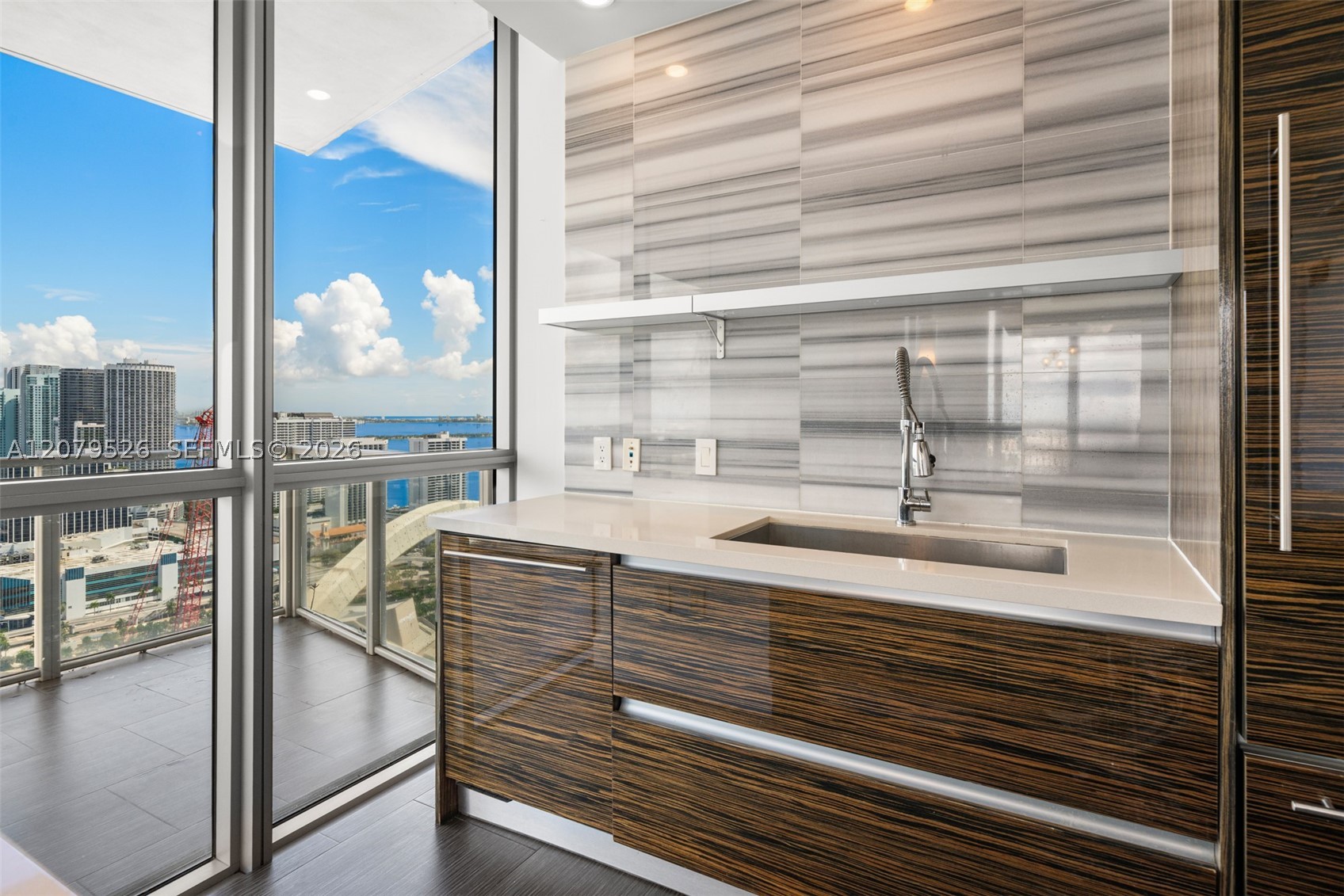 1100 Biscayne Blvd 3805 Property Photo 19