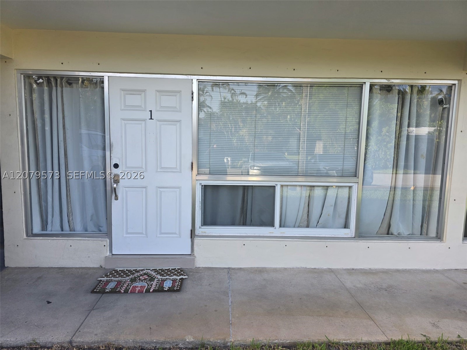 715 NW 30th Ct 1 Property Photo 1