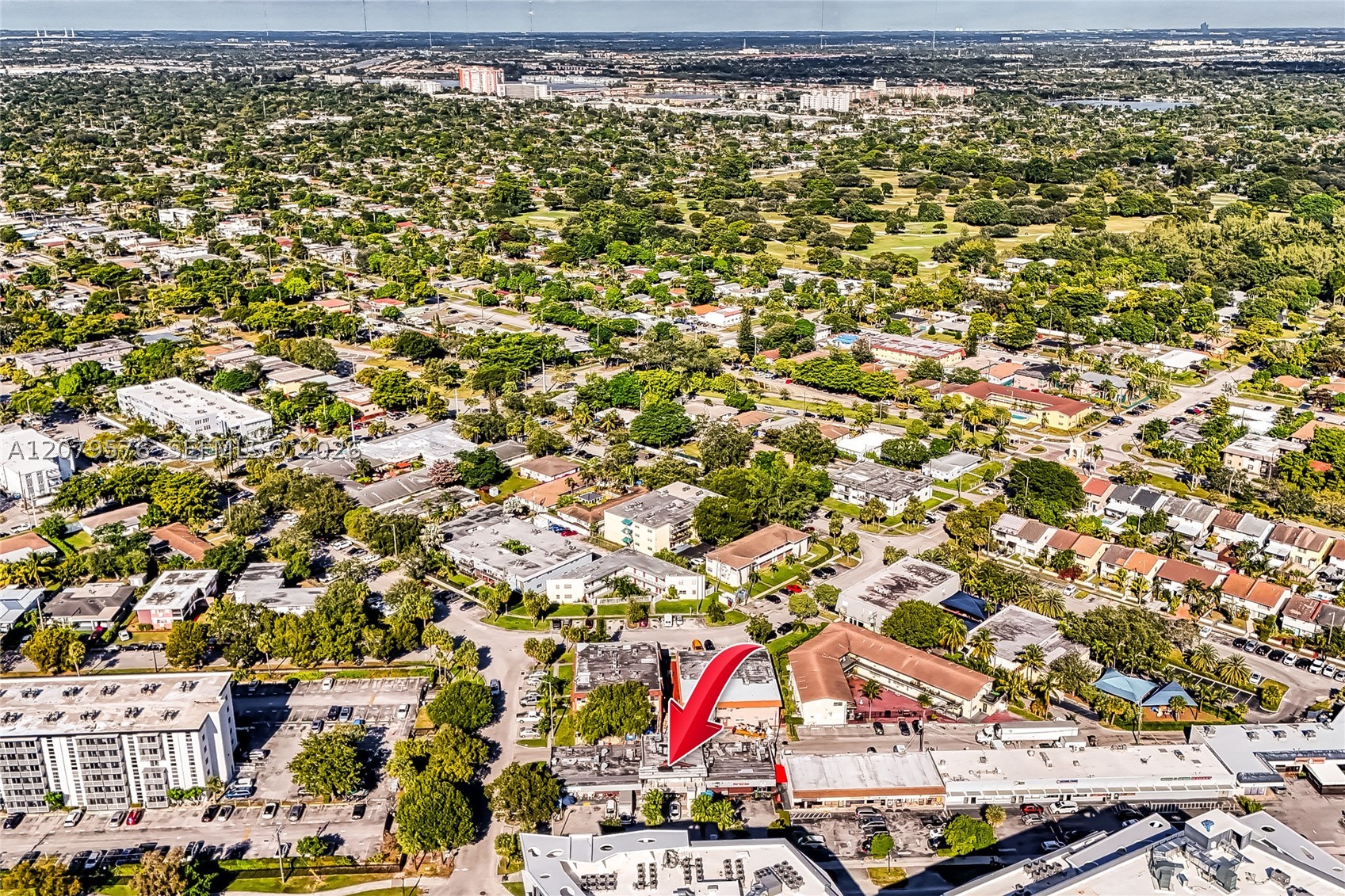17010 W Dixie Hwy Property Photo 33