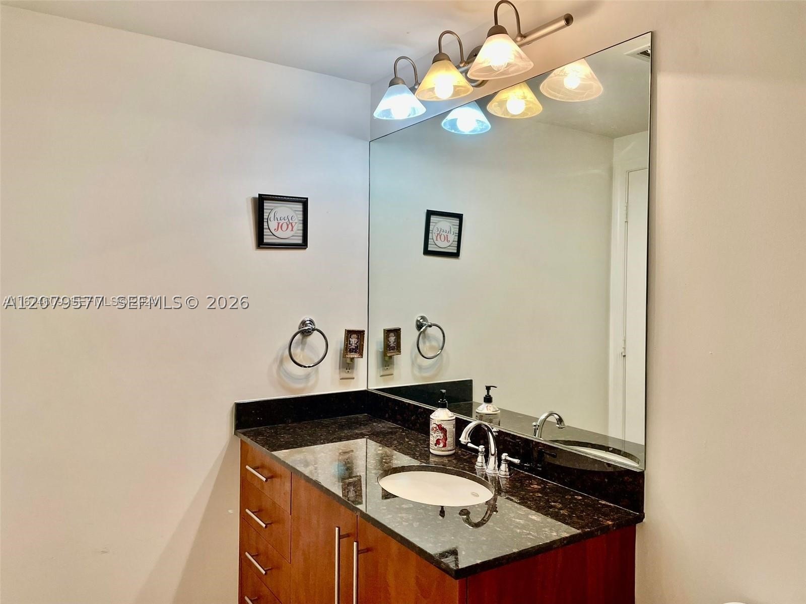 7355 Sw 89th St 618n Property Photo 7