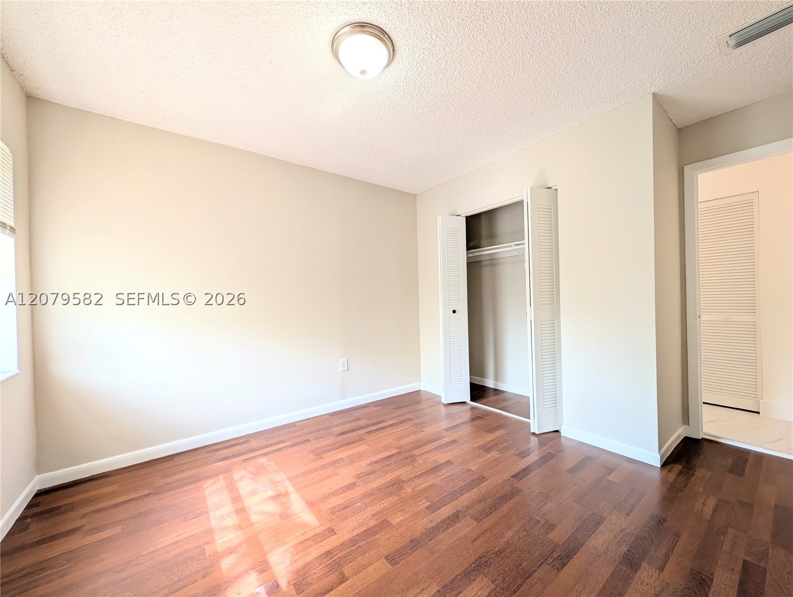58 Sw 14th Ter Property Photo 2