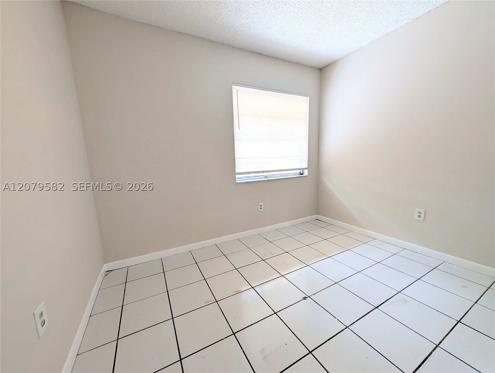 58 Sw 14th Ter Property Photo 16