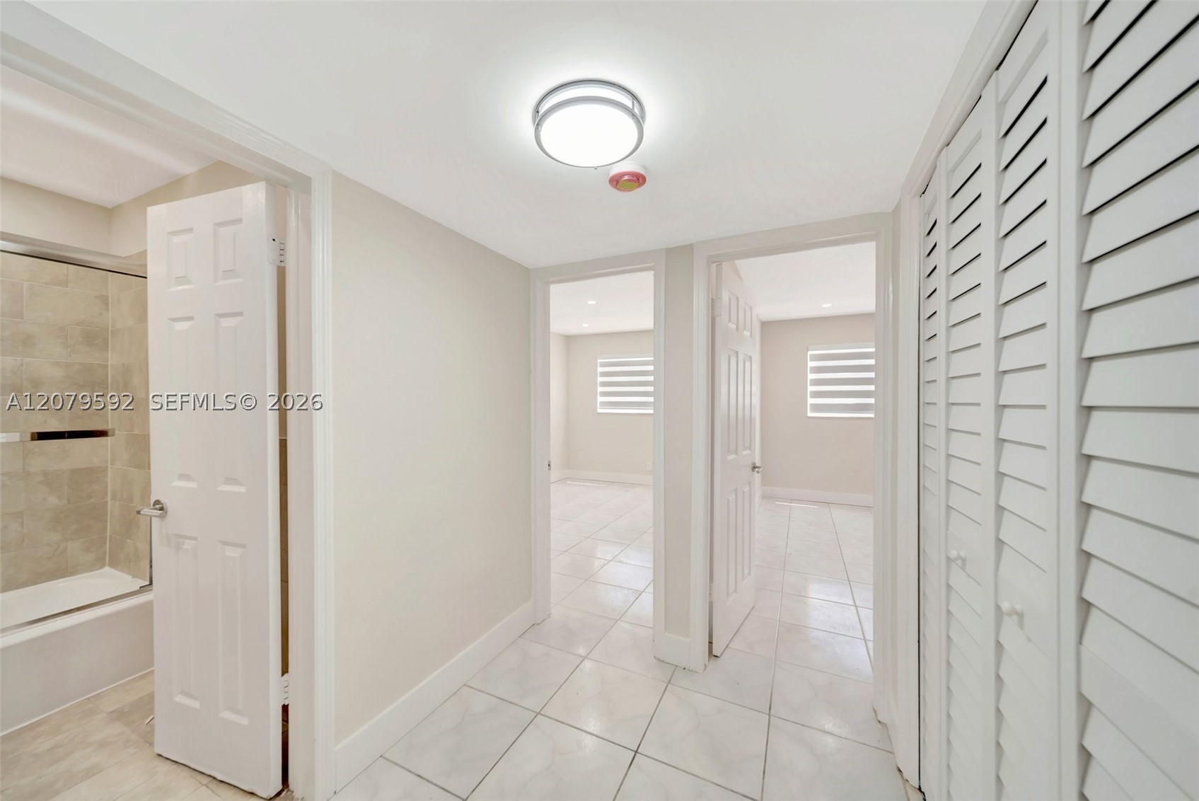 4051 Ne 13th Ave 57-3 Property Photo 11