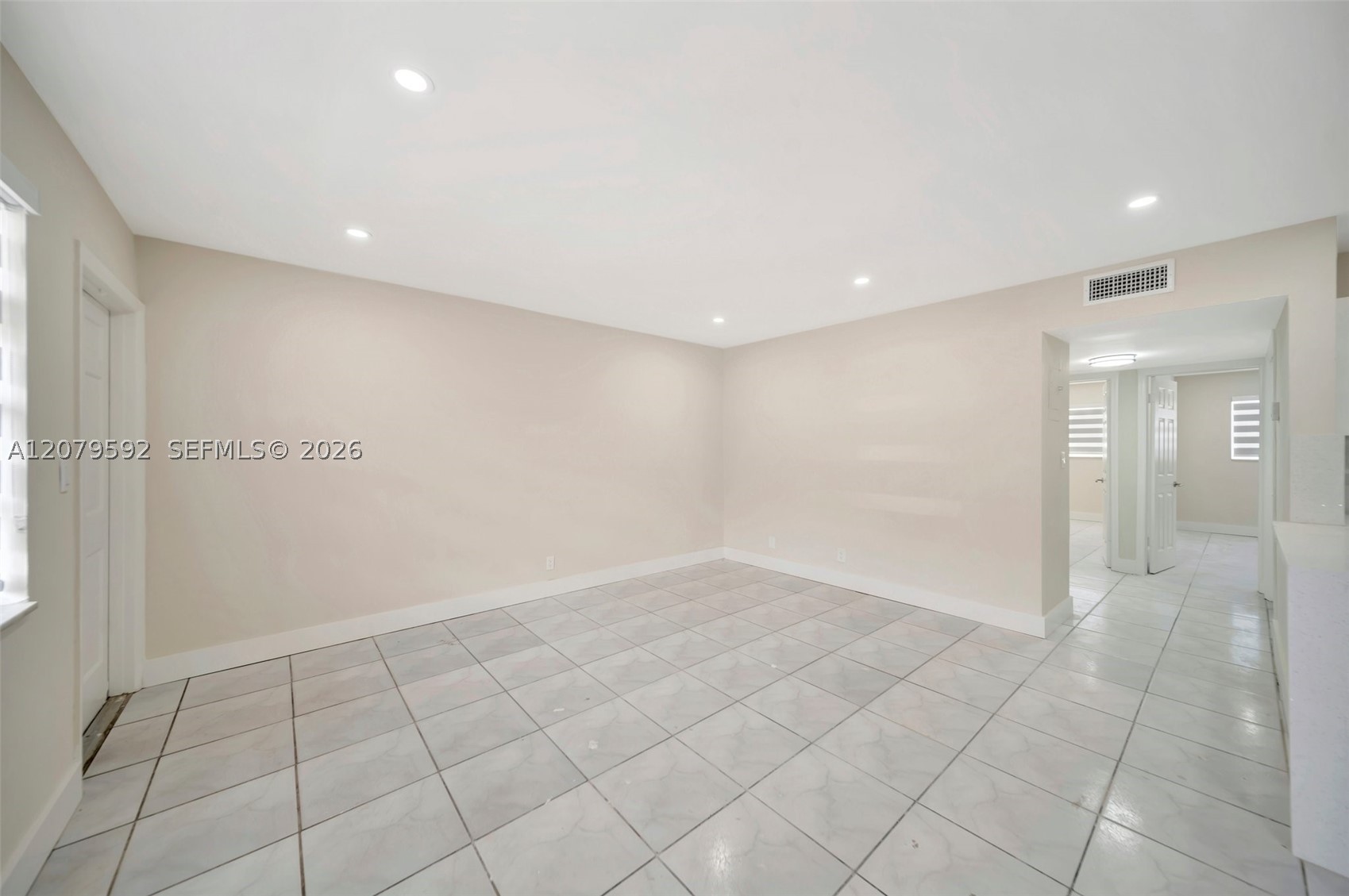4051 Ne 13th Ave 57-3 Property Photo 12