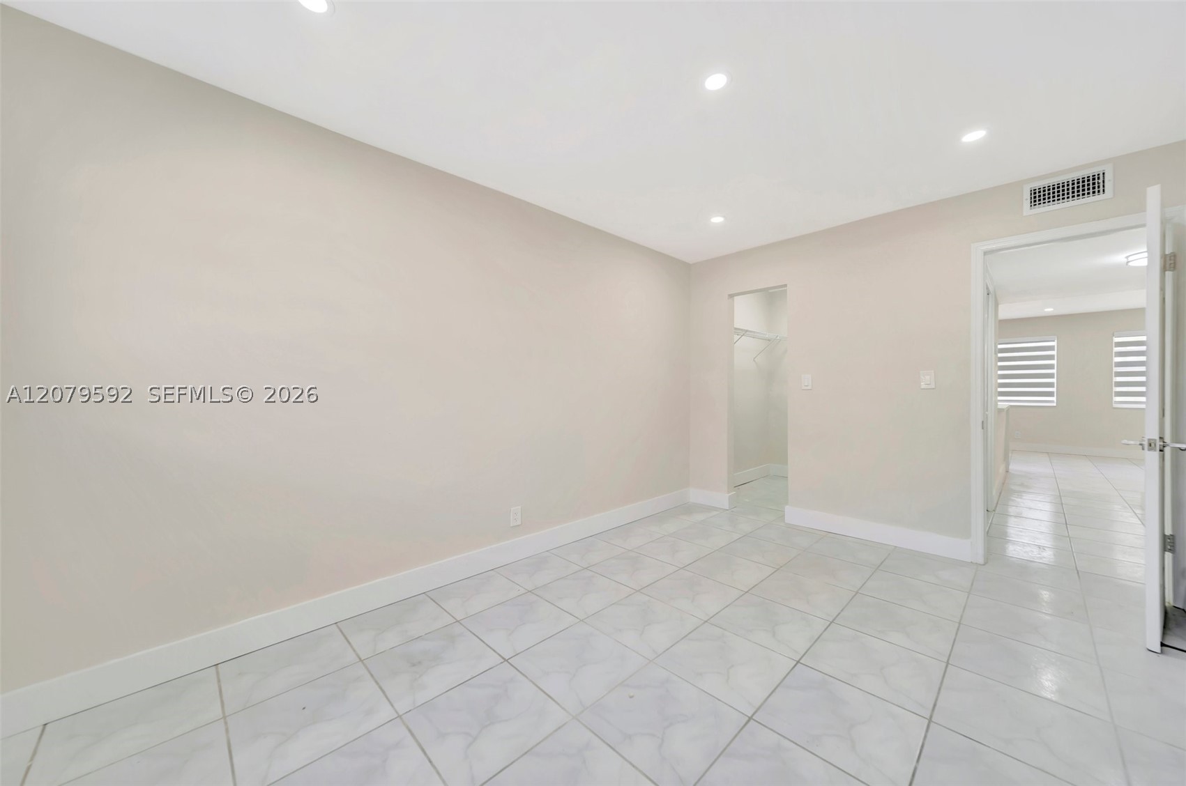 4051 Ne 13th Ave 57-3 Property Photo 14