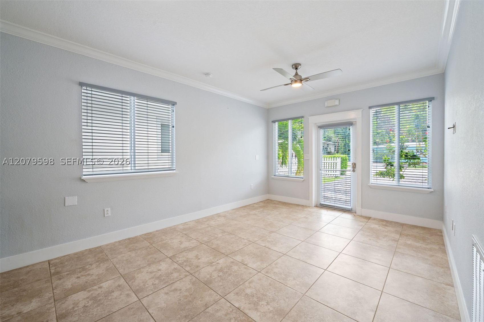 4 Transylvania Ave B Property Photo 5