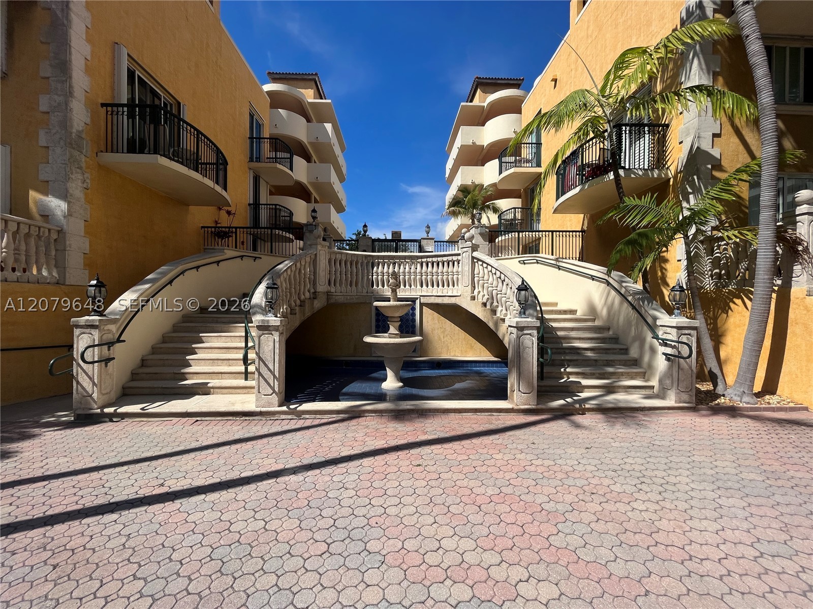 8888 Collins Ave 308 Property Photo 18