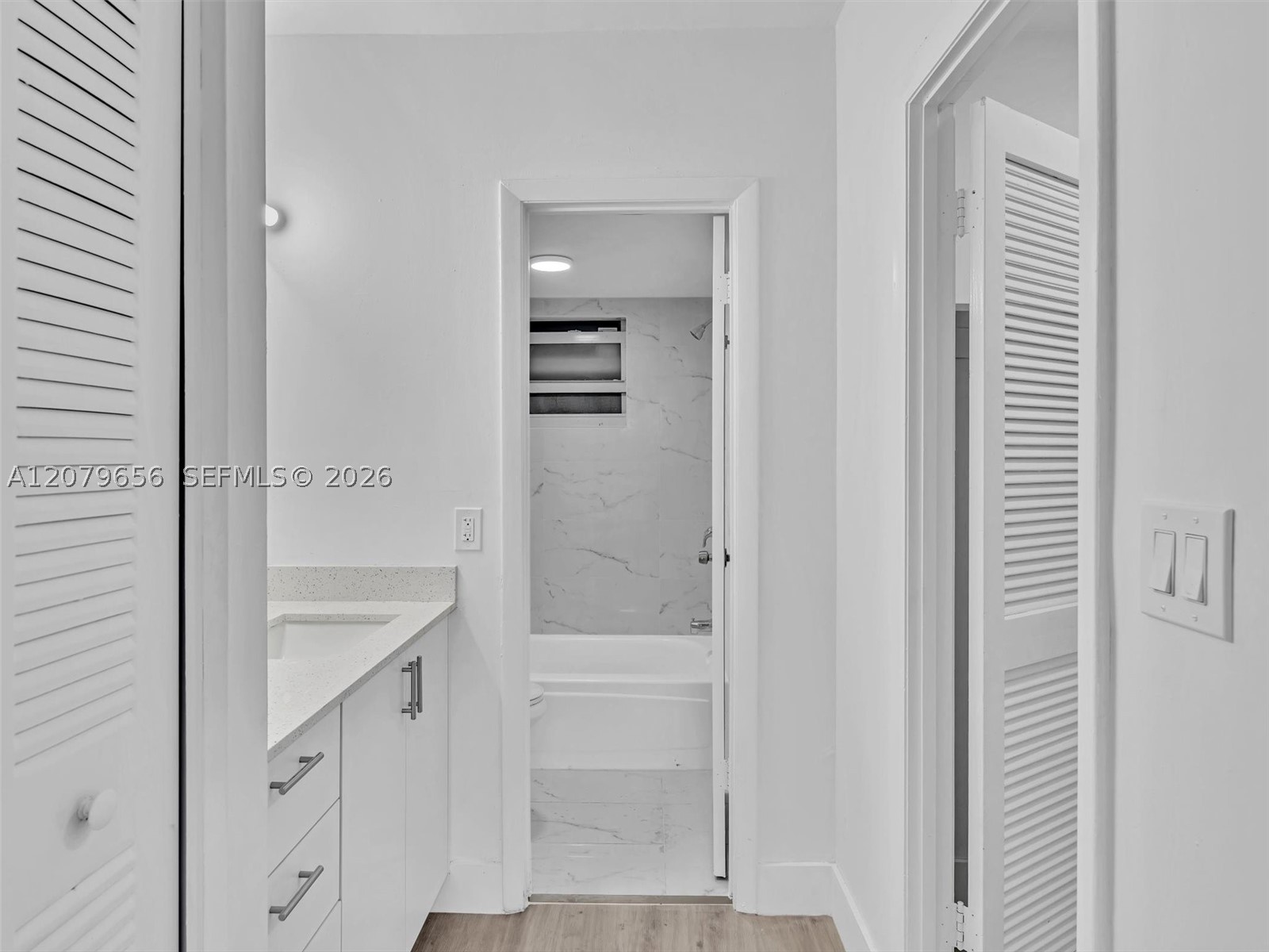 3626 Ne 168th St 202 Property Photo 12