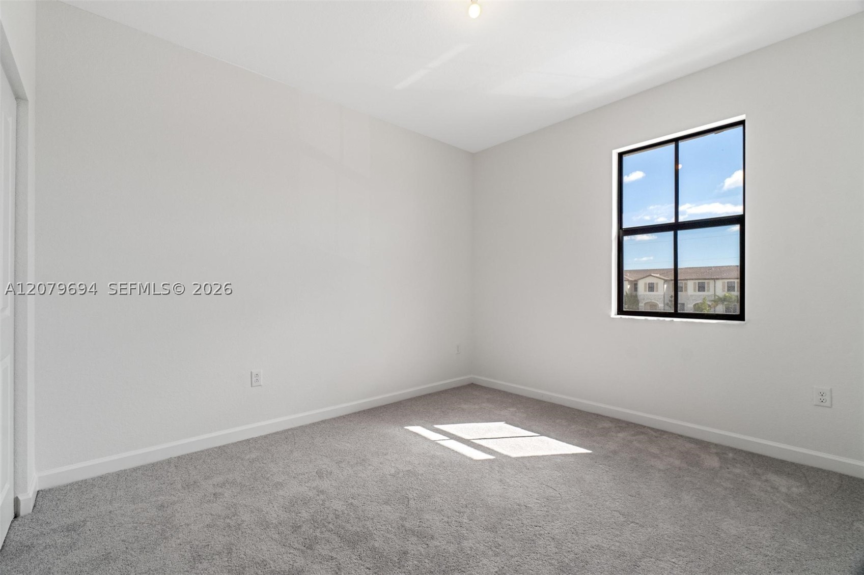 A12079694 Property Photo 23