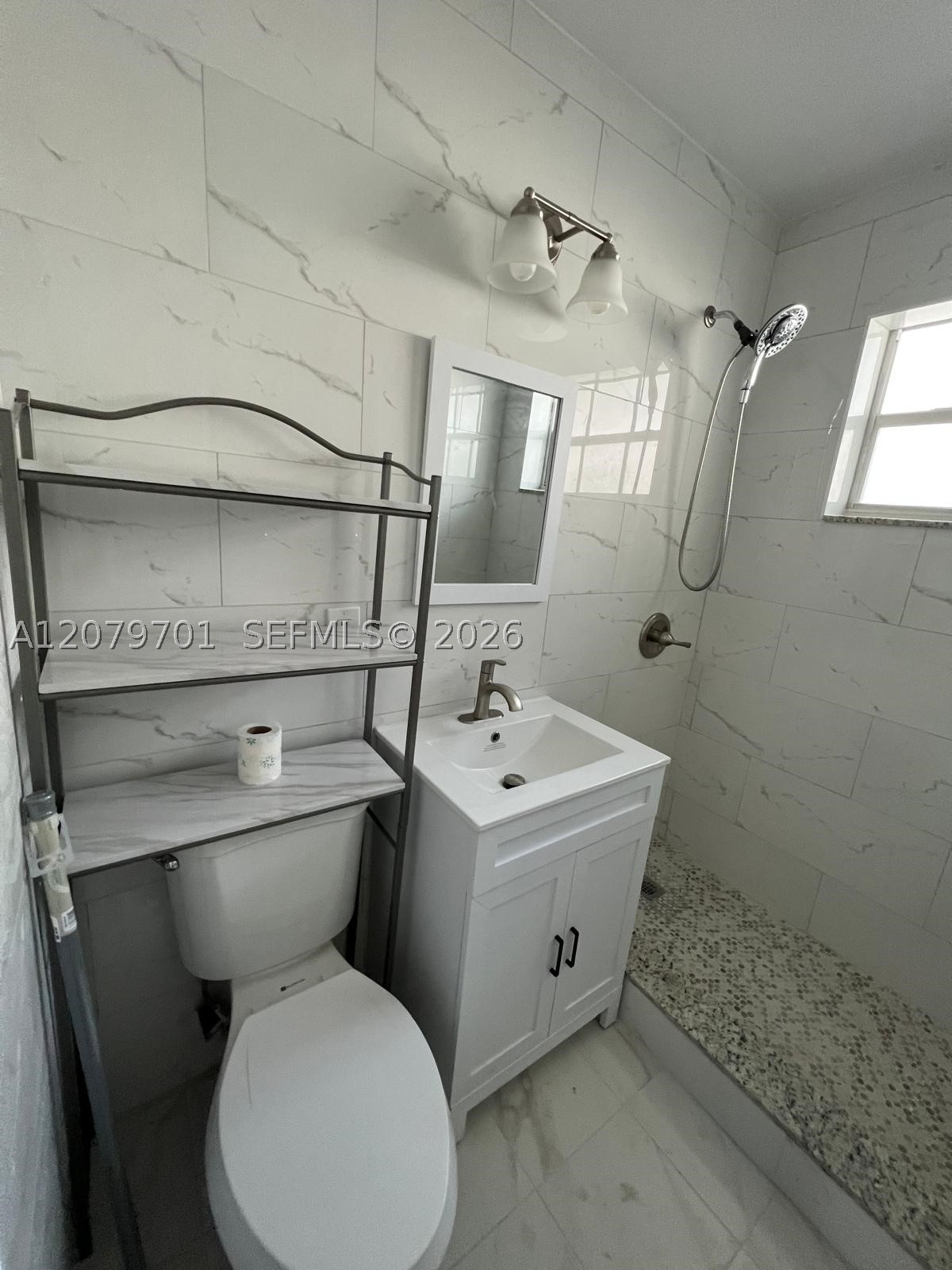 337 Phippen Waiters Rd Property Photo 12