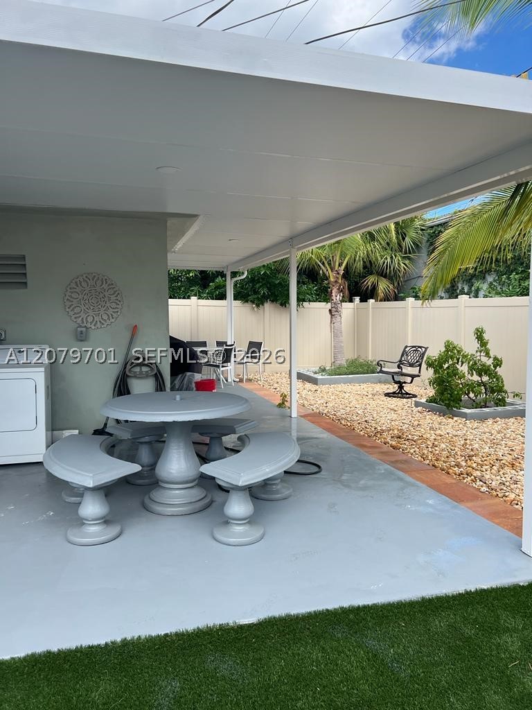 337 Phippen Waiters Rd Property Photo 14