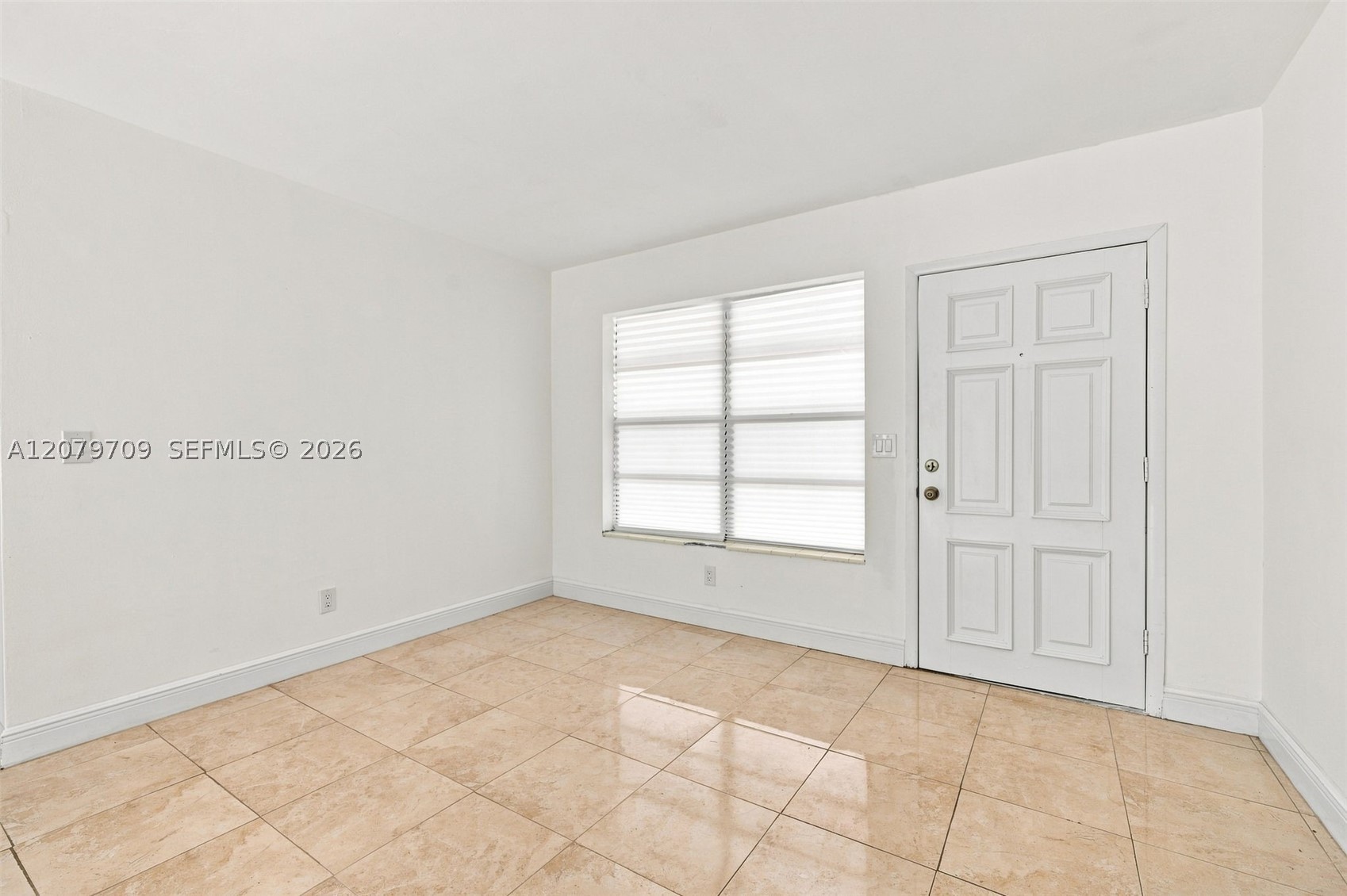 2135 Nw 129th St Property Photo 5