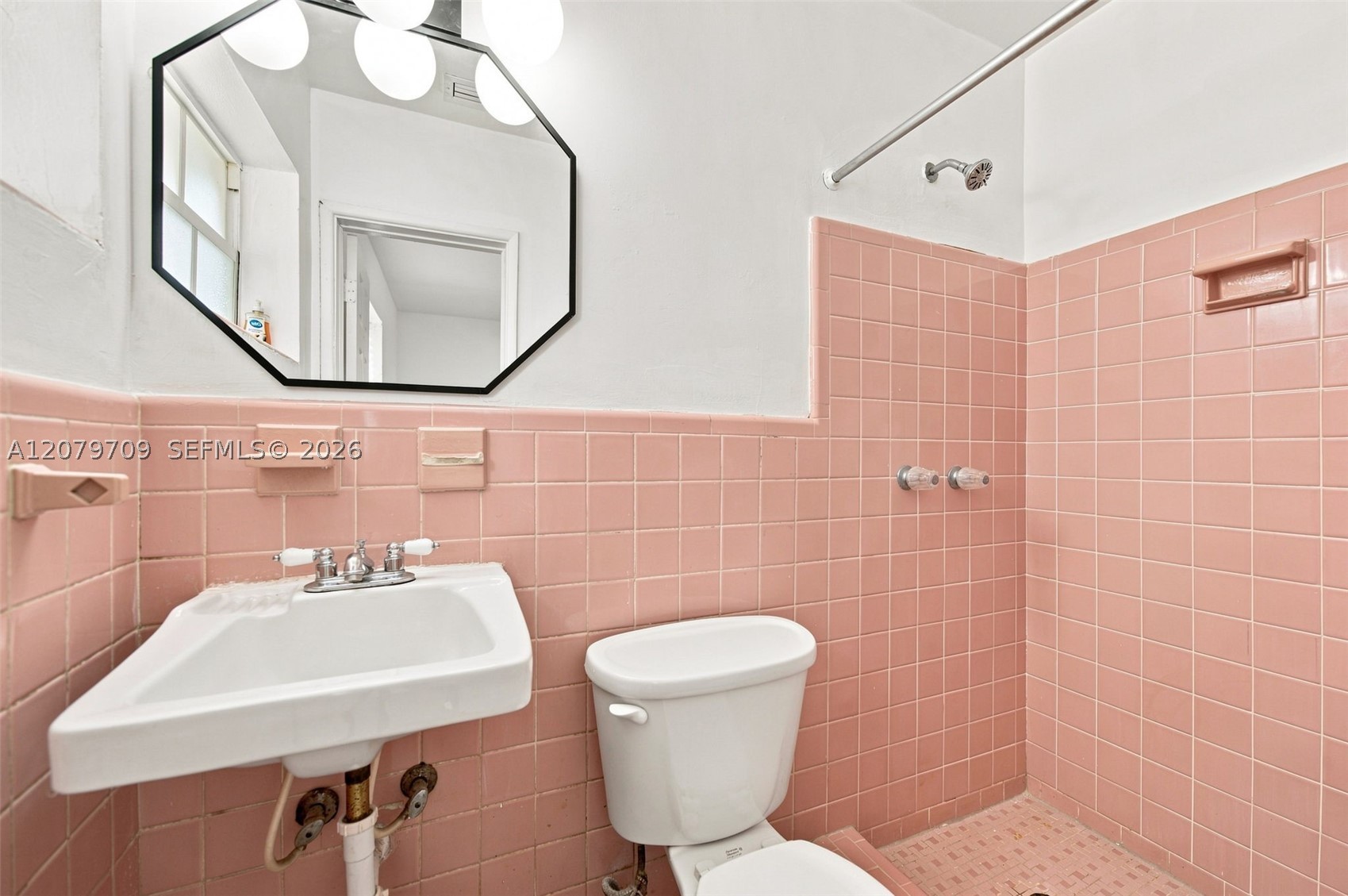 2135 Nw 129th St Property Photo 18