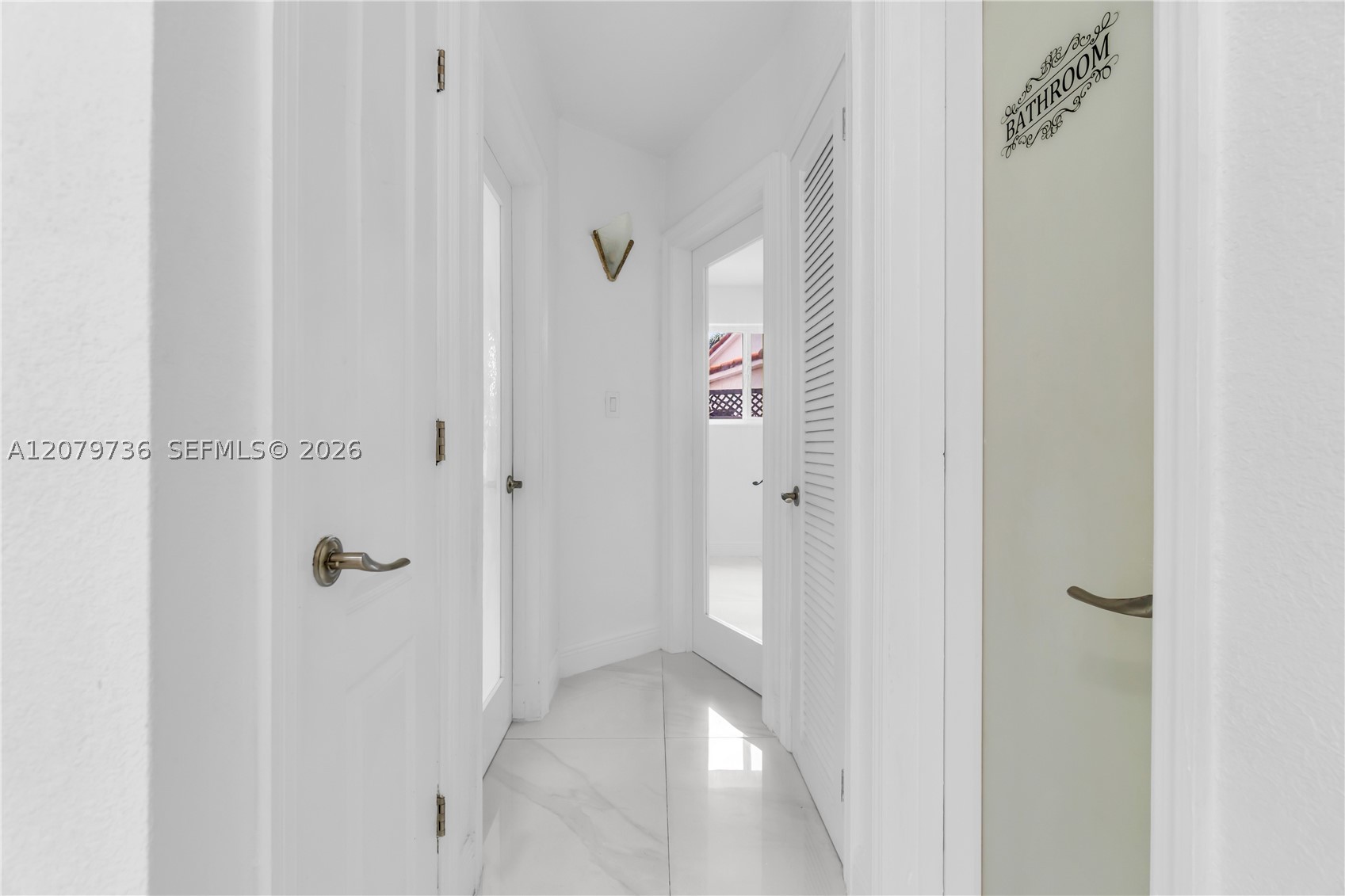 9450 Sw 25th Dr Property Photo 16
