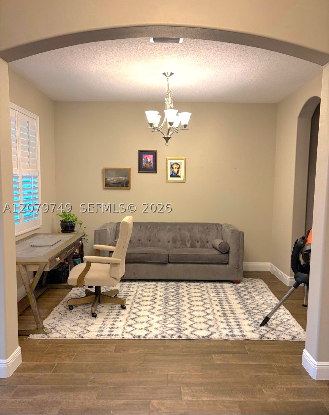 2919 Trasona Dr Property Photo 4