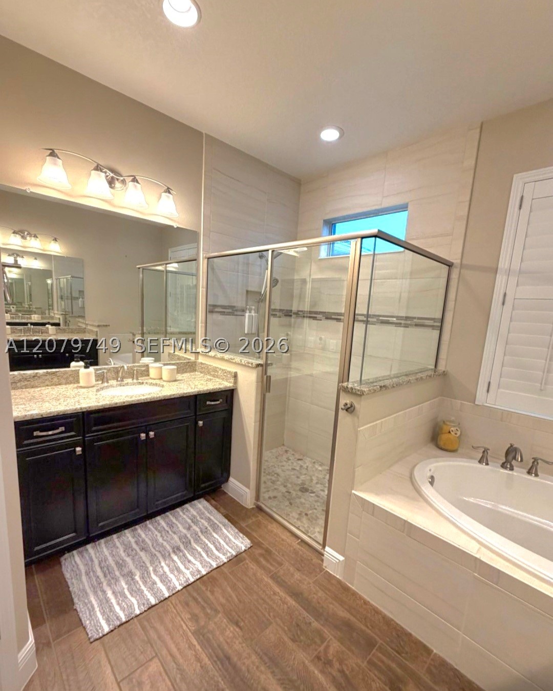 2919 Trasona Dr Property Photo 17