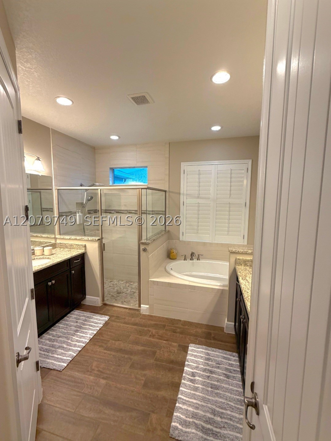 2919 Trasona Dr Property Photo 18