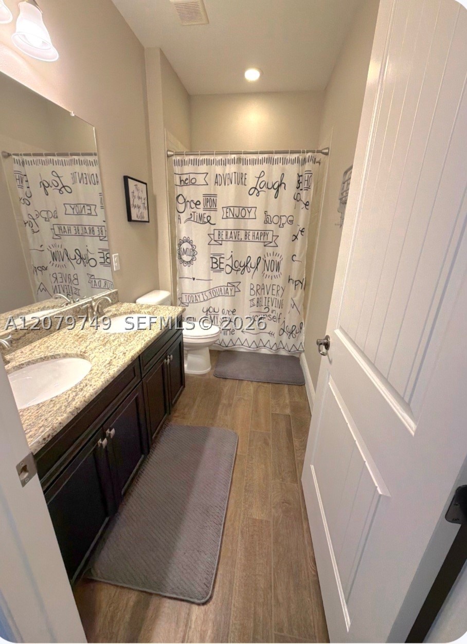 2919 Trasona Dr Property Photo 25