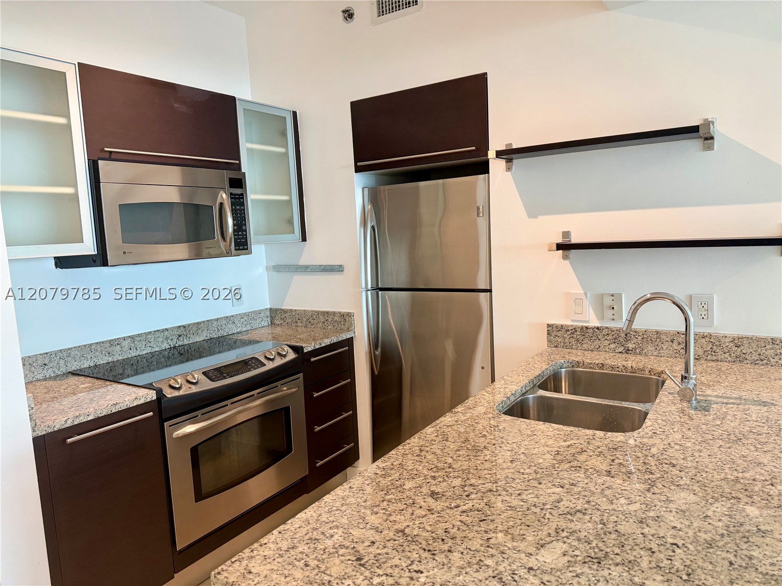 950 Brickell Bay Dr 601 Property Photo 3