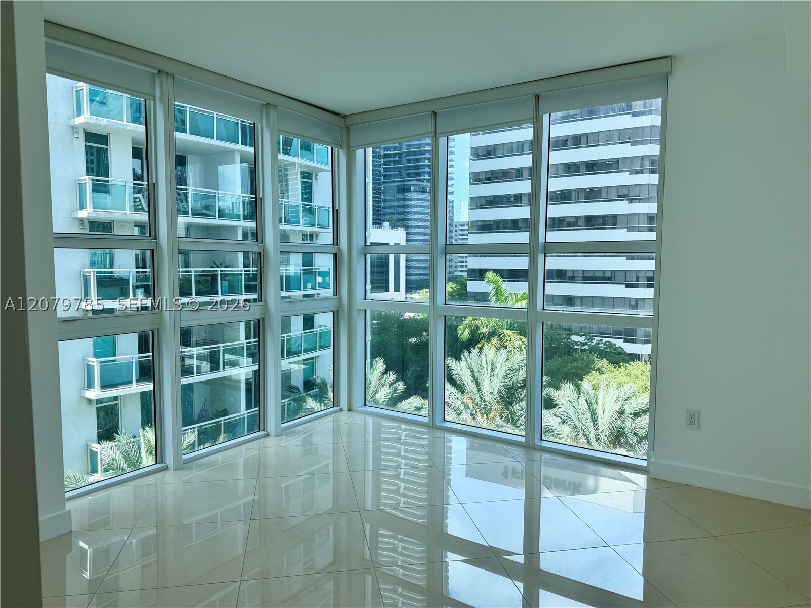 950 Brickell Bay Dr 601 Property Photo 9