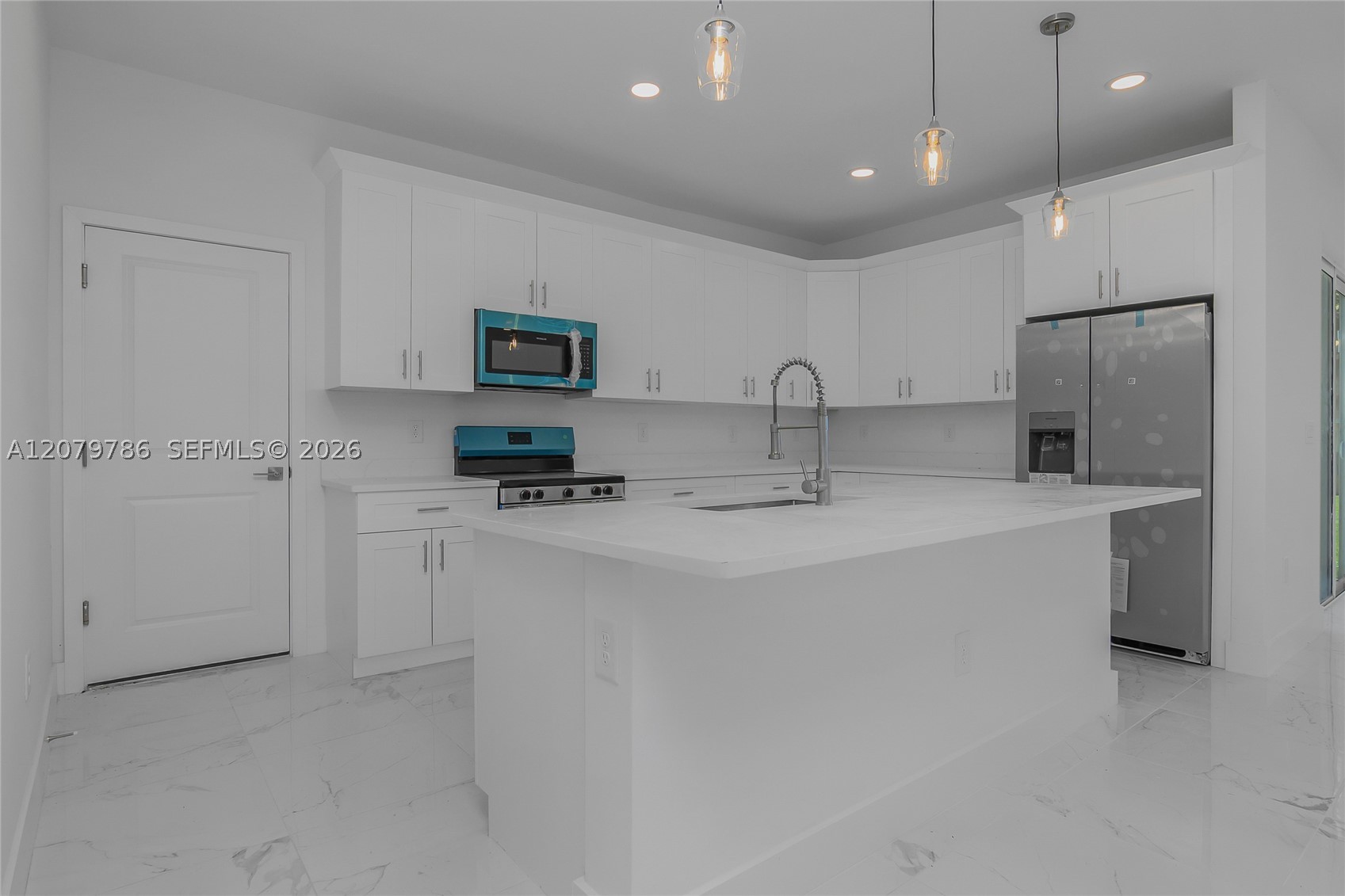 3060 Sean Road Property Photo 6