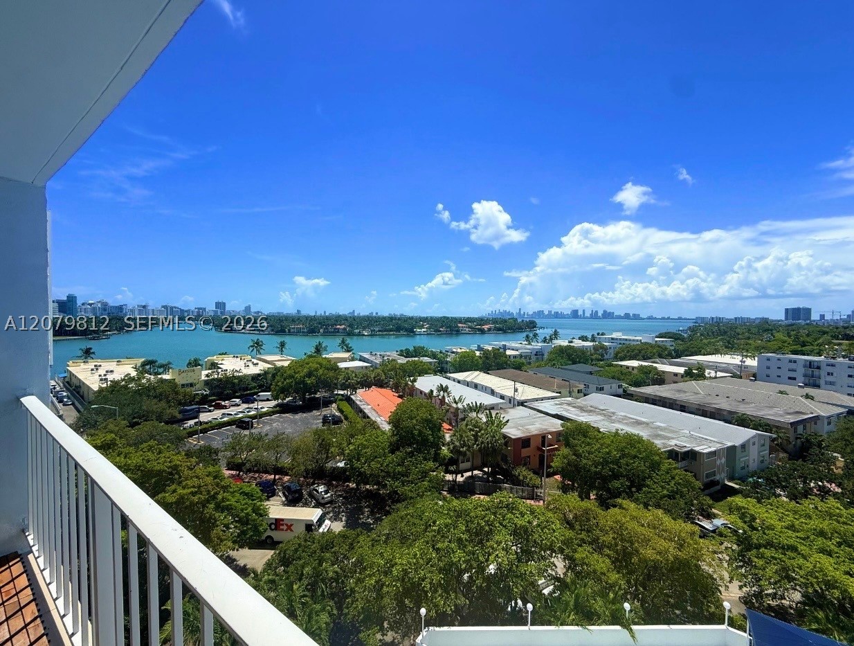 6900 E Bay Dr 9l Property Photo 12
