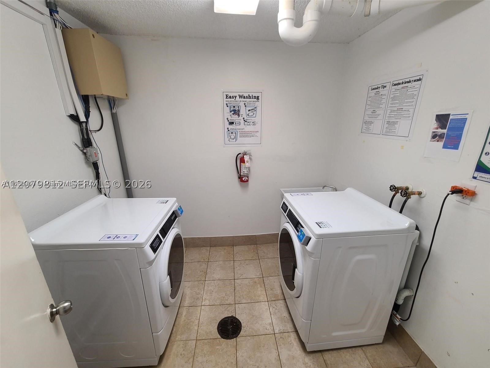 6900 E Bay Dr 9l Property Photo 29