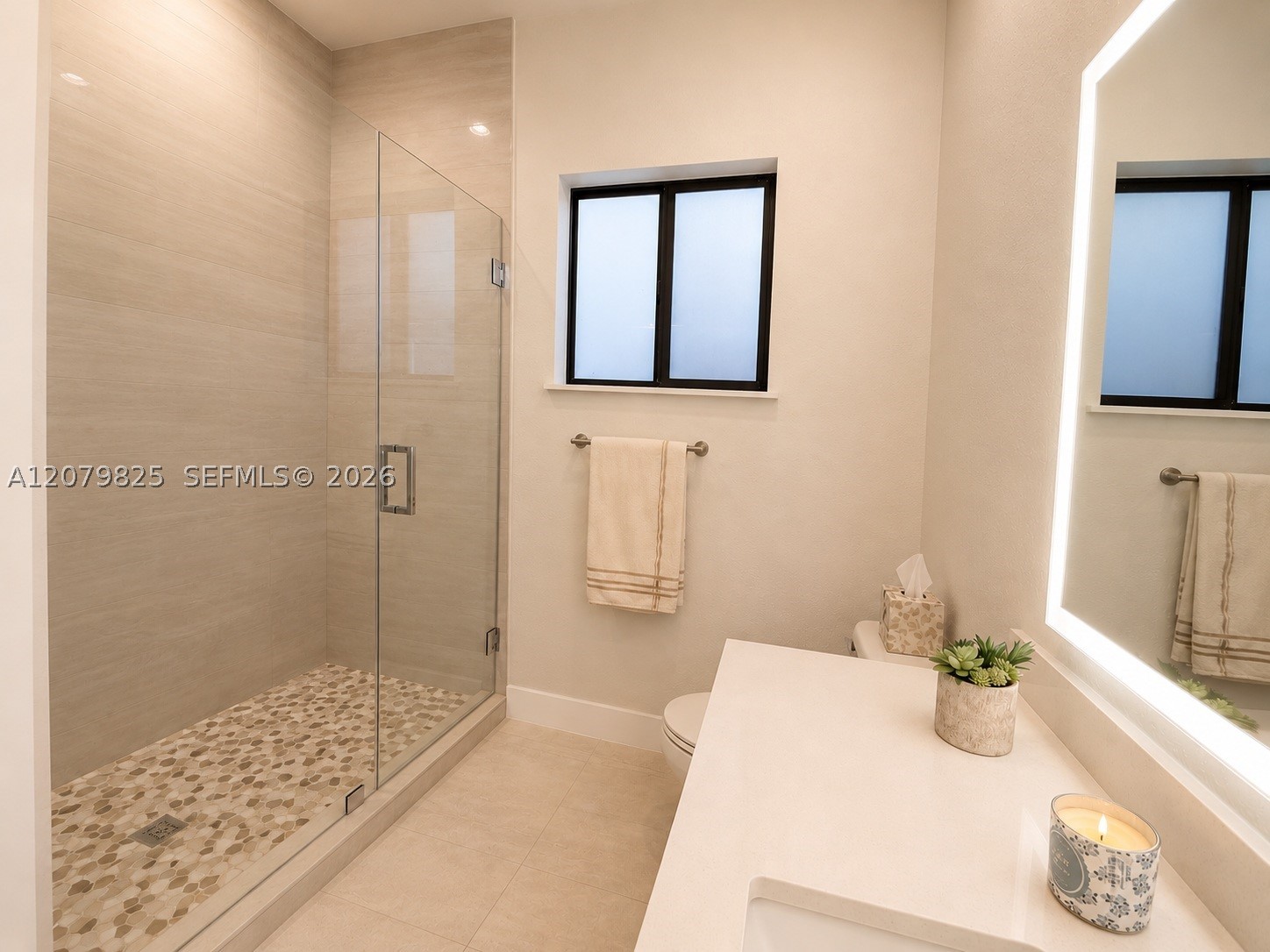 A12079825 Property Photo 20