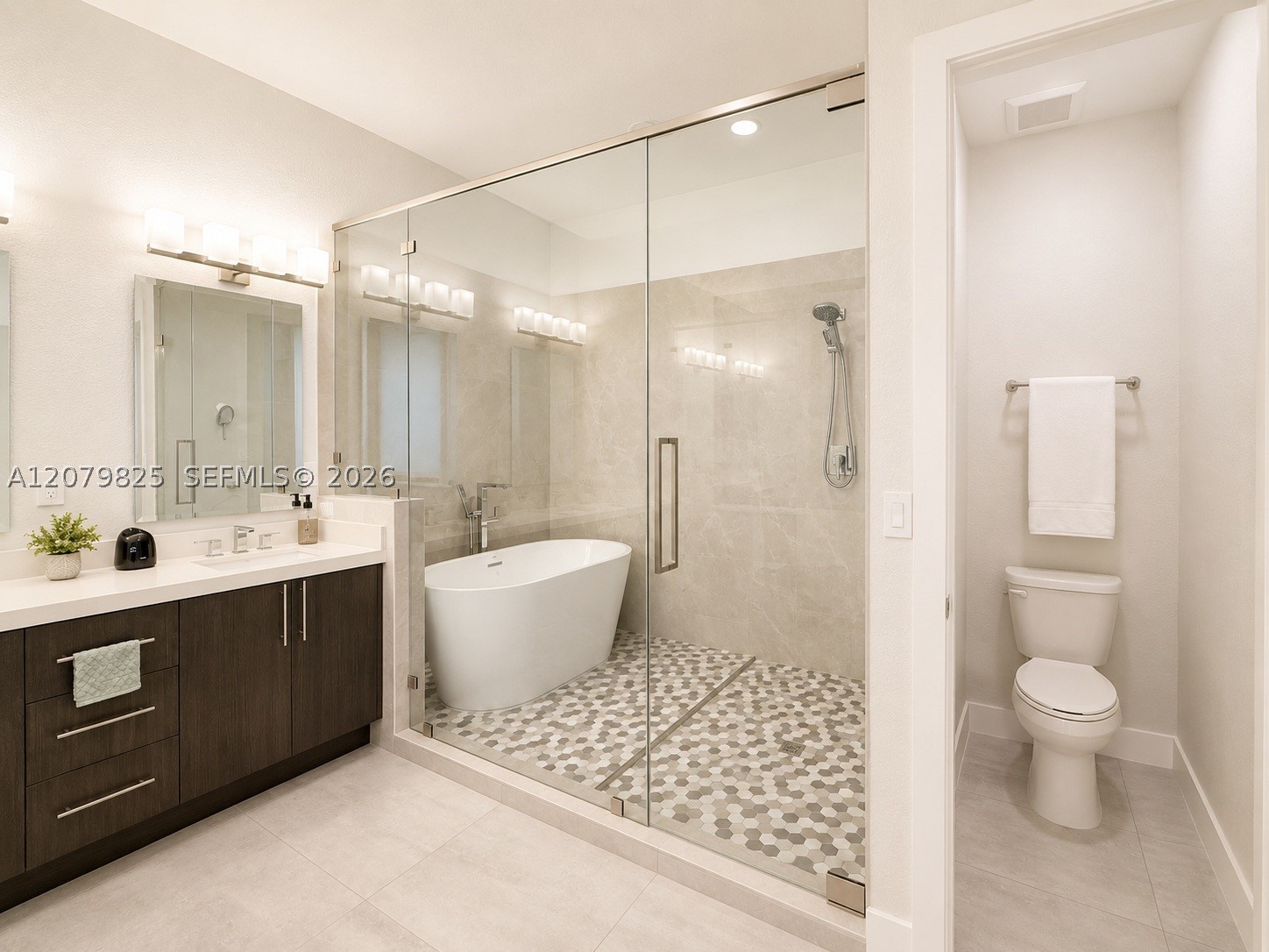 A12079825 Property Photo 26