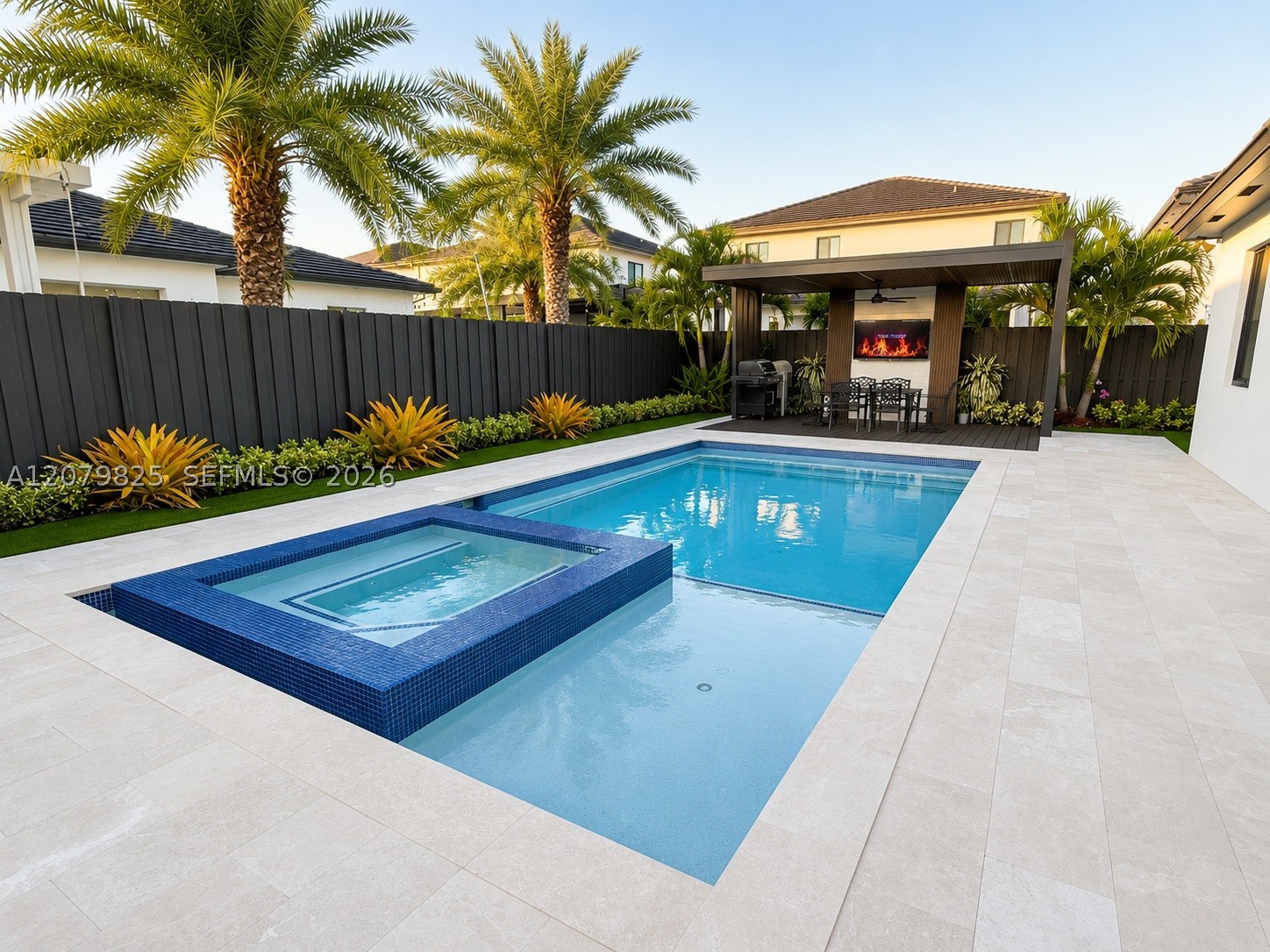 A12079825 Property Photo 28